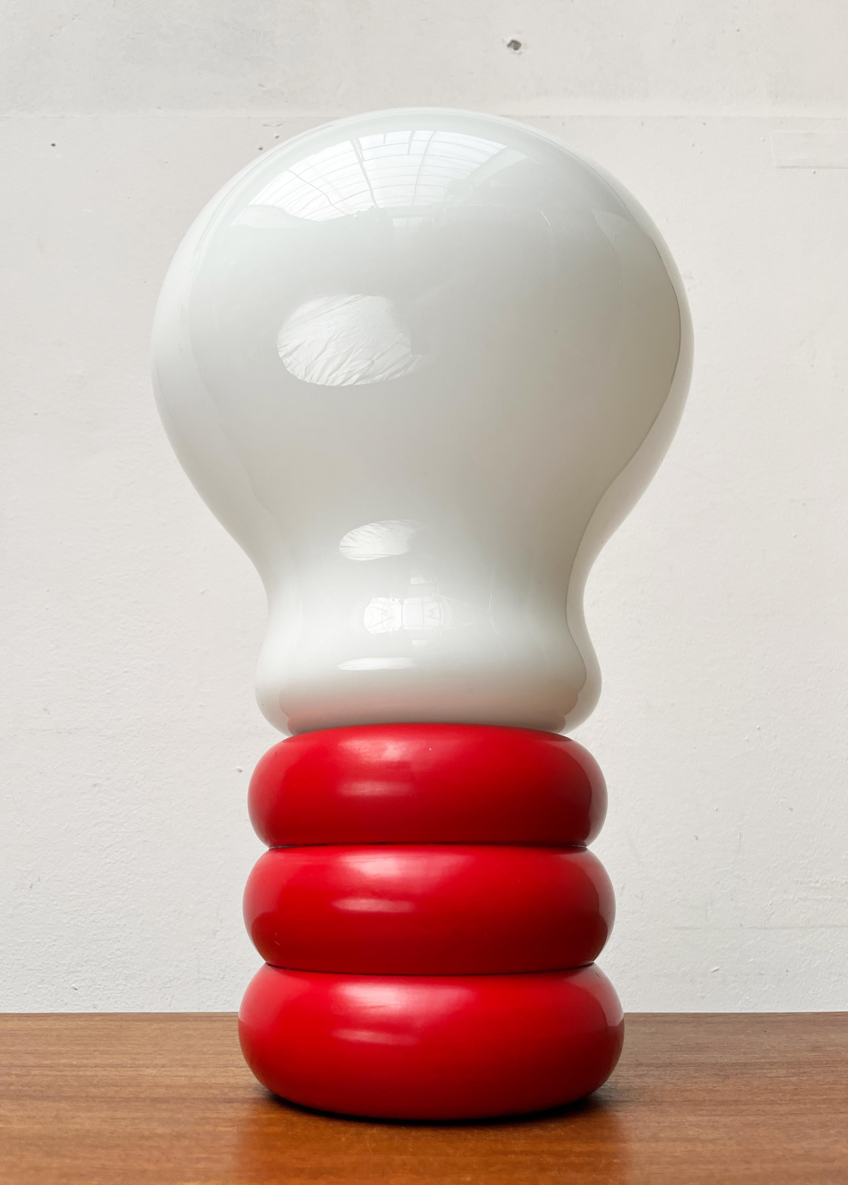 Mid-Century Modern Space Age Giant Bulb Table Lamp by Ingo Maurer for M Design For Sale 8