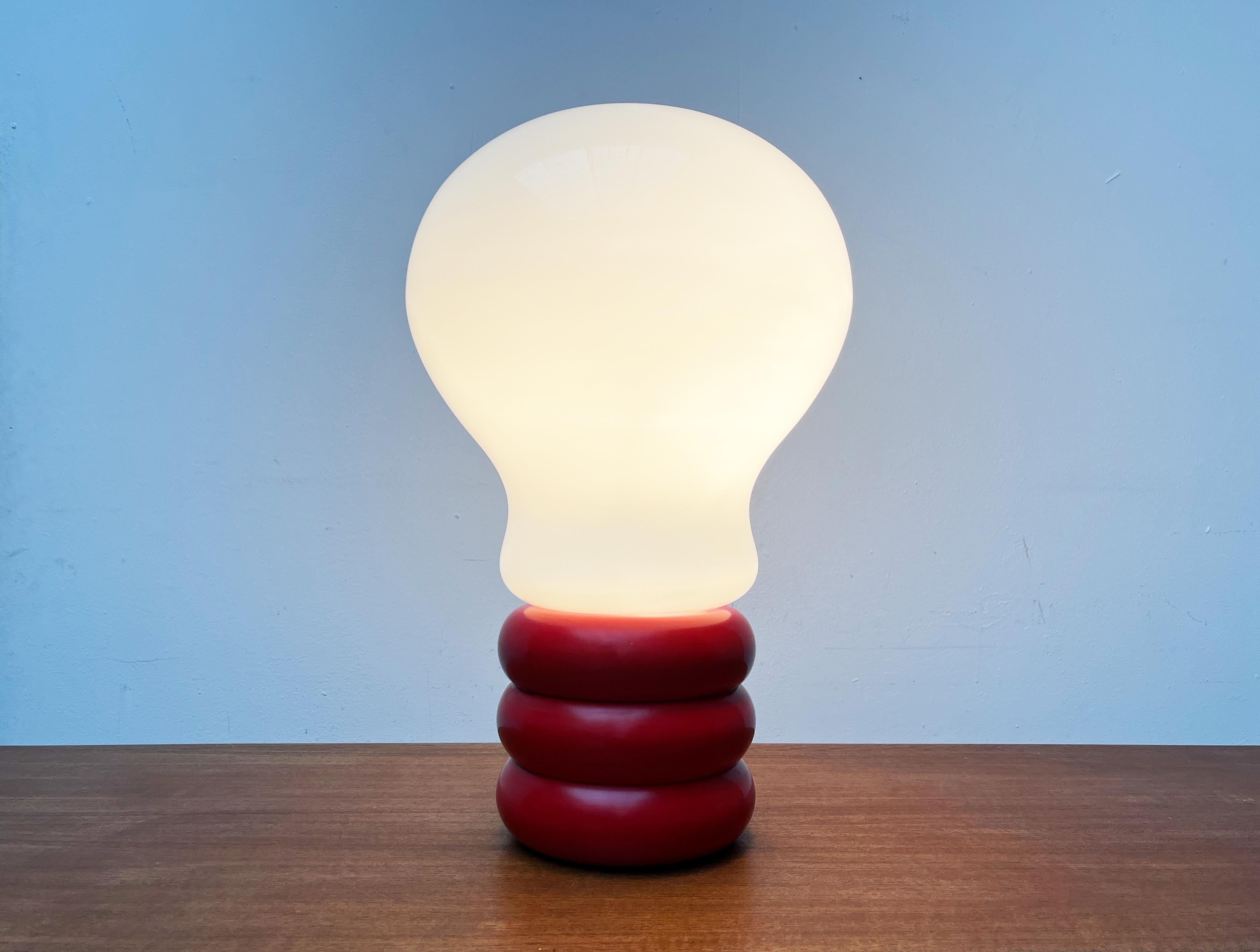 Mid-Century Modern Space Age Giant Bulb Table Lamp by Ingo Maurer for M Design For Sale 3