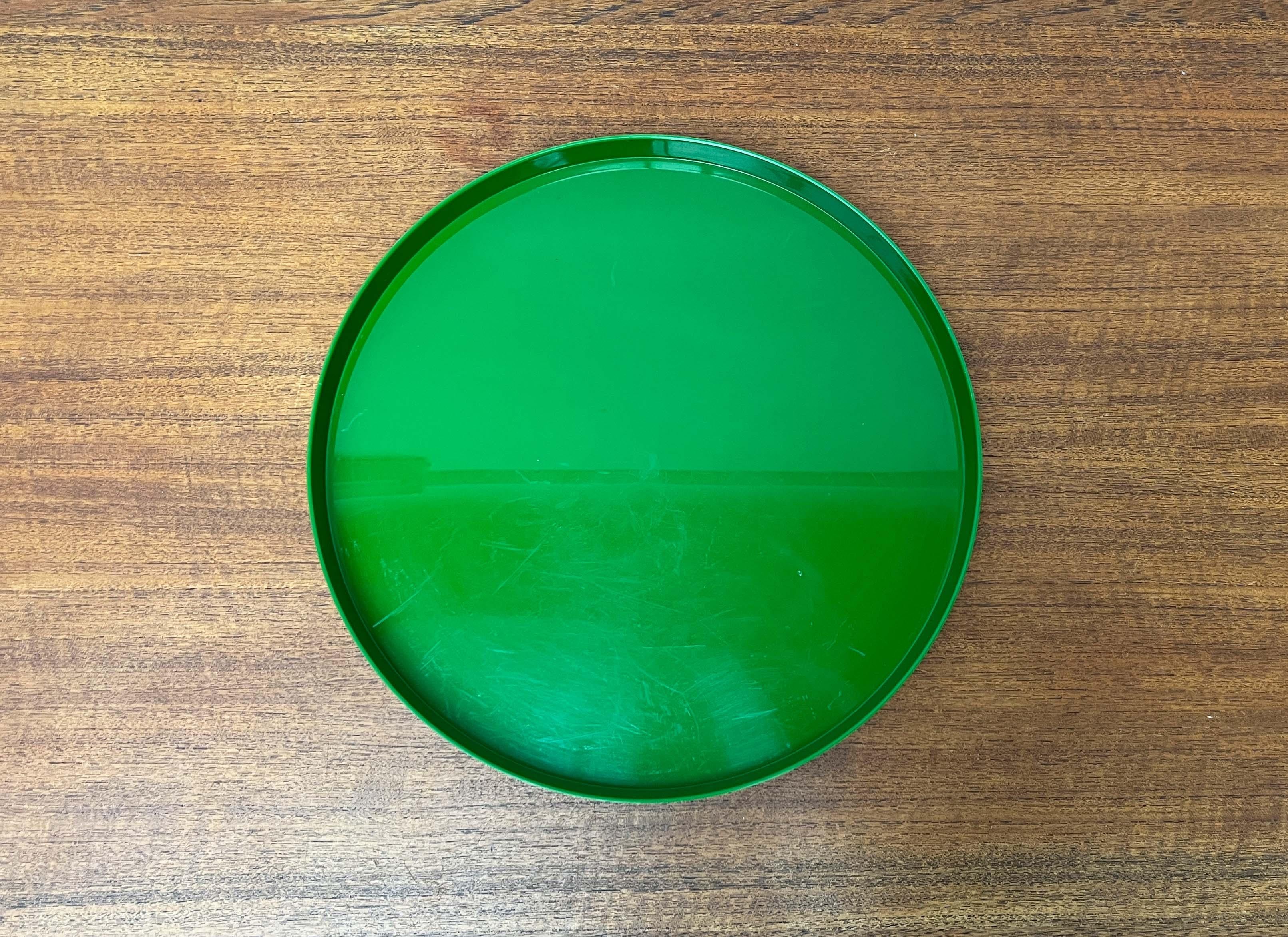 Mid-Century Modern Space Age Green Tray from decembre, Finland, 1960s In Good Condition For Sale In Hamburg, DE