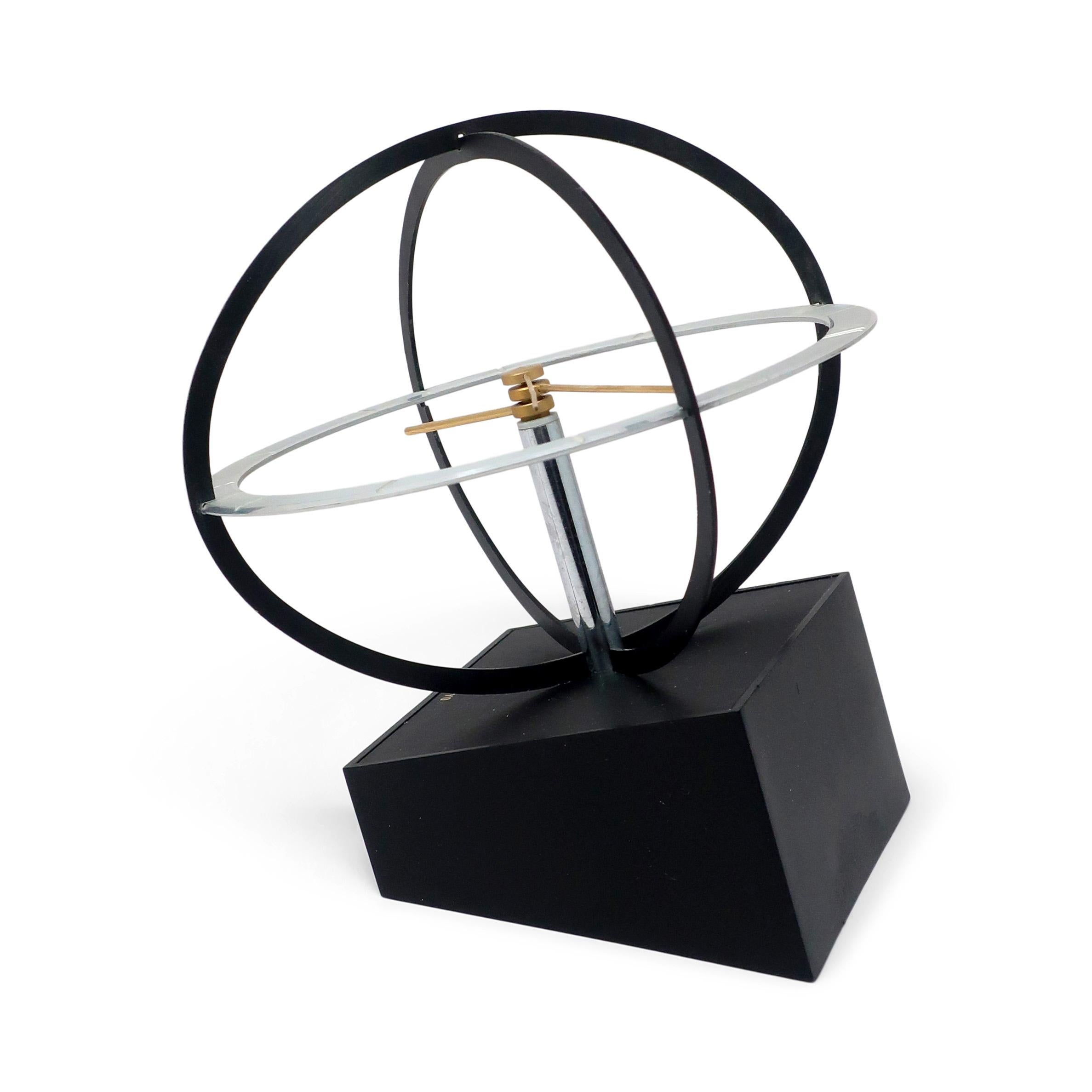 Orologio da scrivania cinetico di Yachiyo, Mid-Century Modern AGE in vendita 1