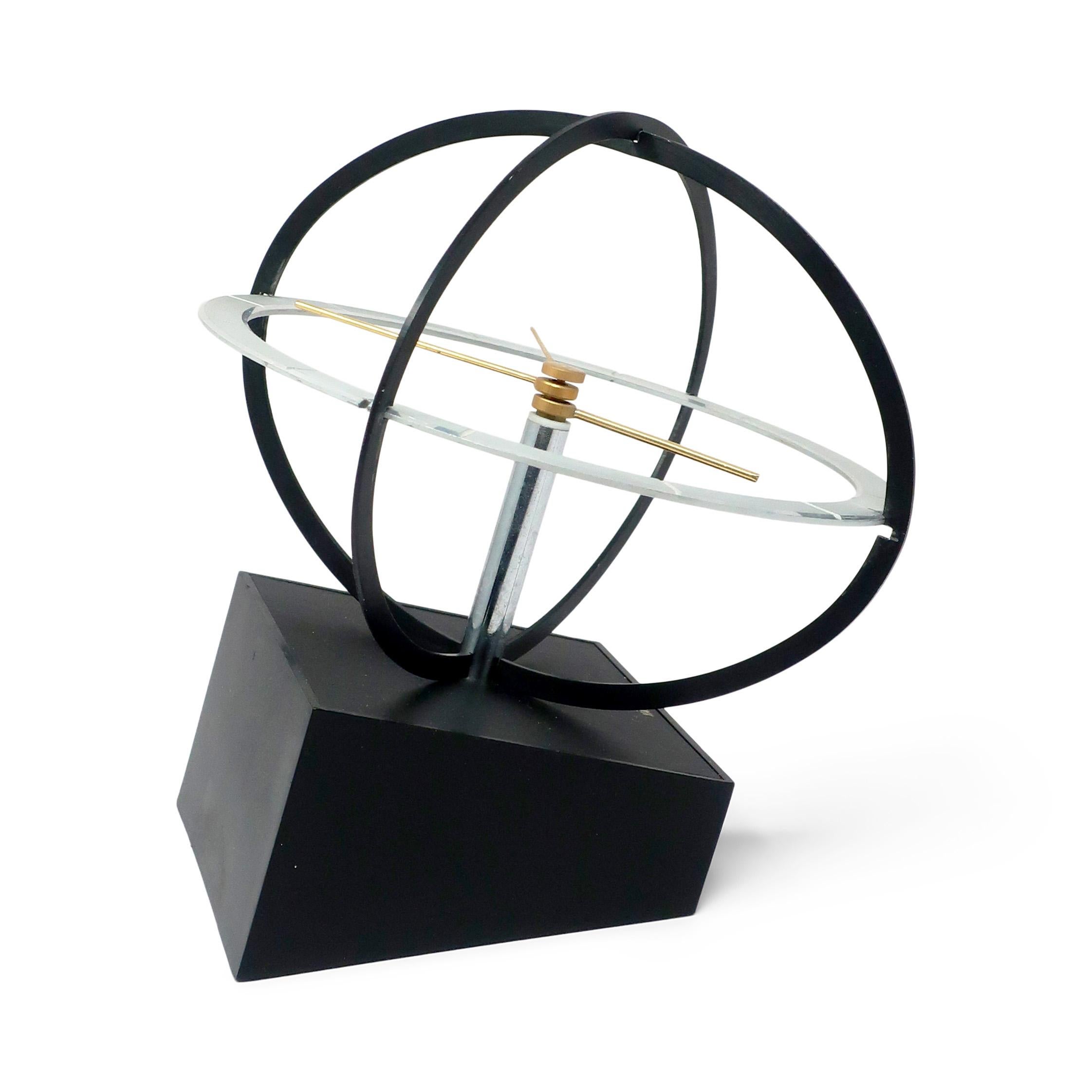 Orologio da scrivania cinetico di Yachiyo, Mid-Century Modern AGE in vendita 2