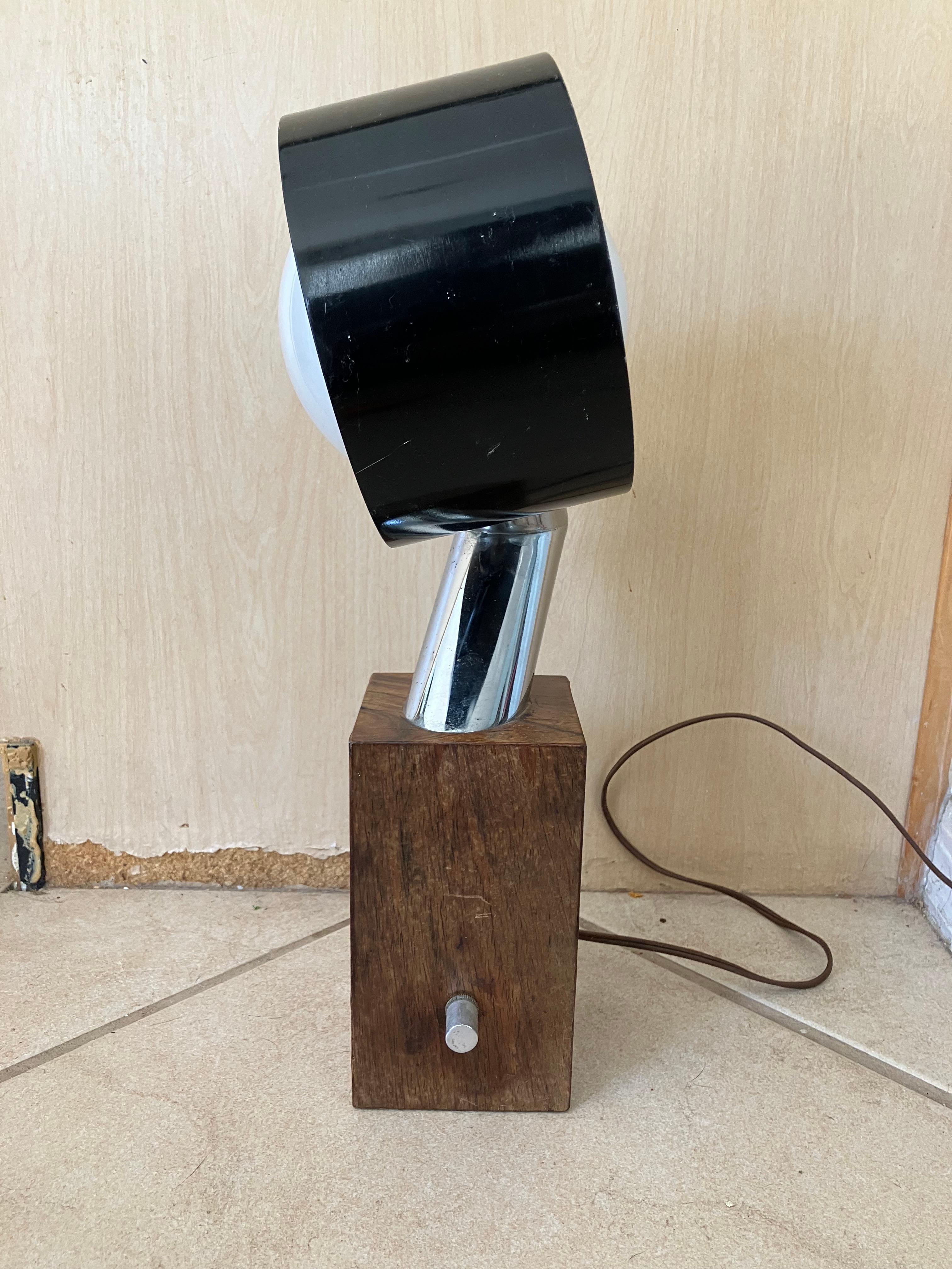 Mid-Century Modern Mid-century modern space age lamp For Sale