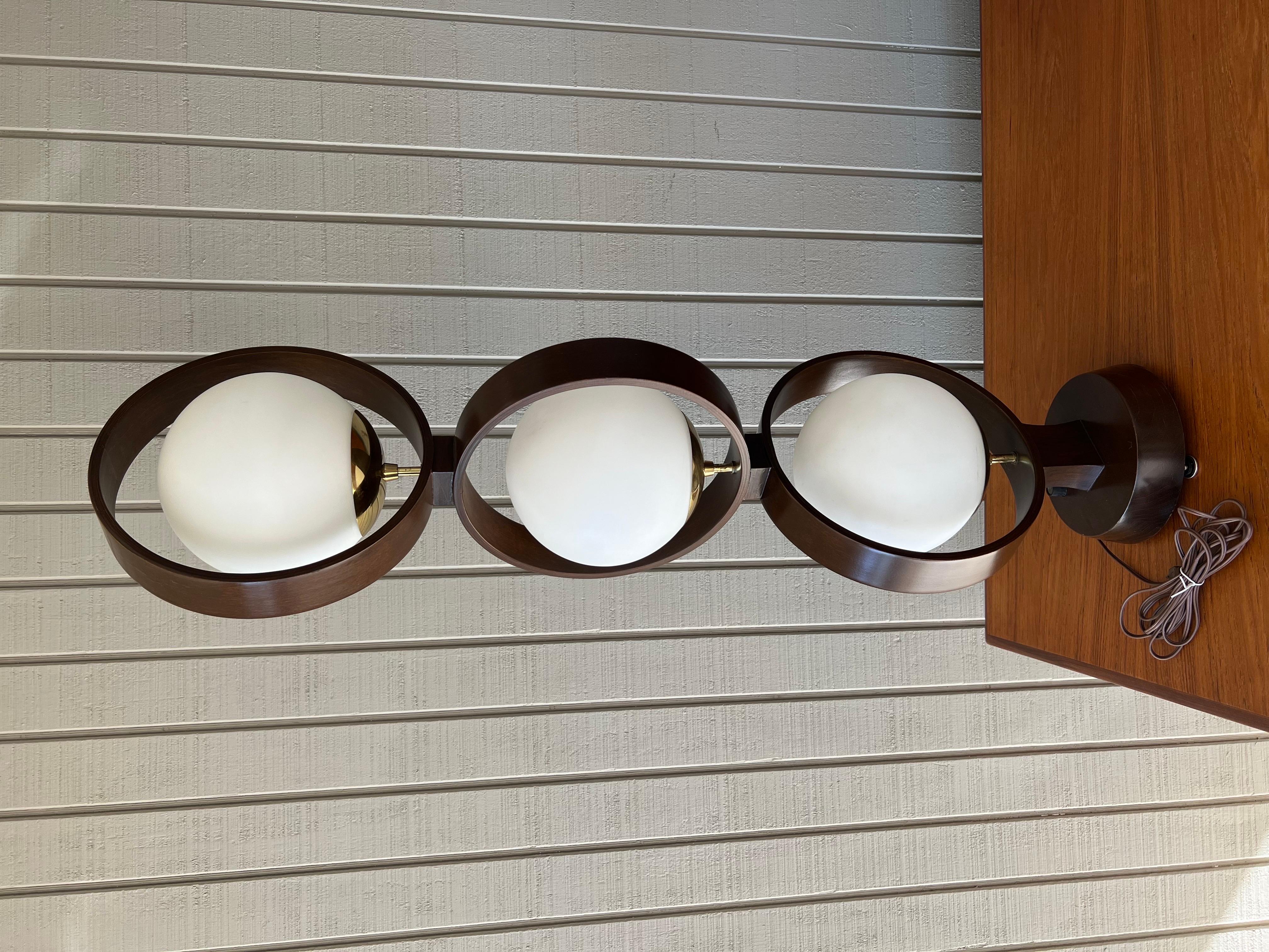 Mid century modern space age Modeline three globe lamp For Sale 5