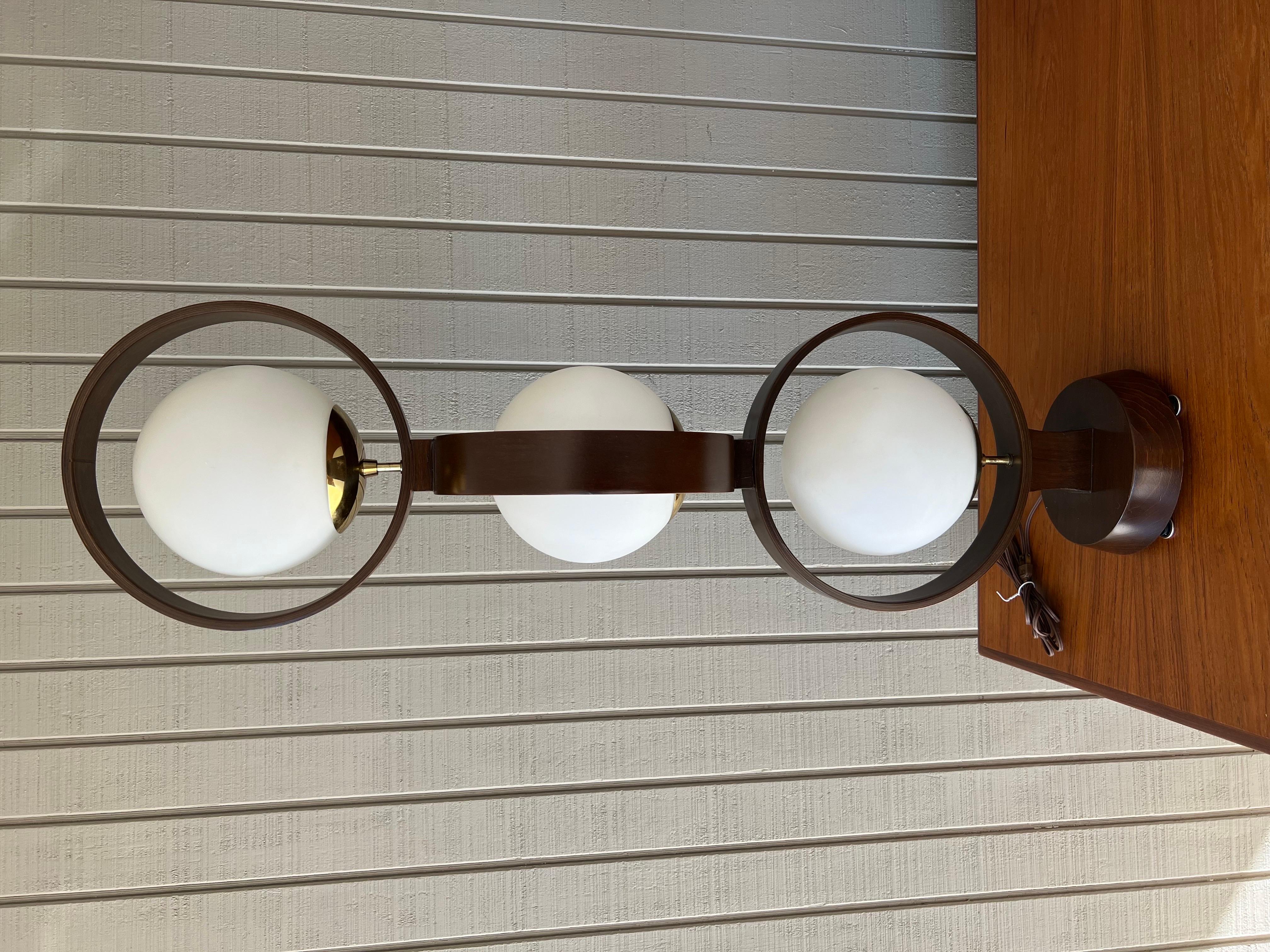 Mid century modern space age Modeline three globe lamp For Sale 6