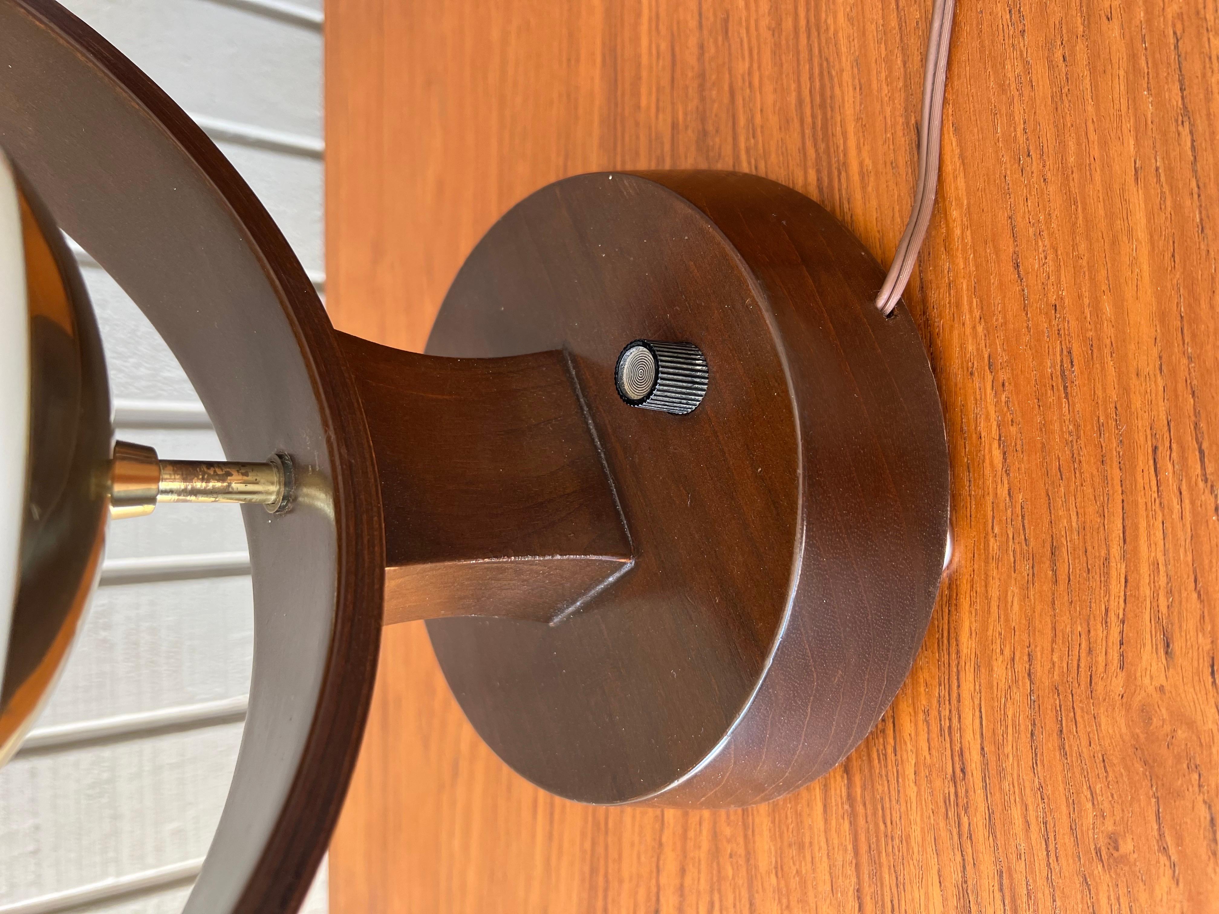 Mid century modern space age Modeline three globe lamp For Sale 2