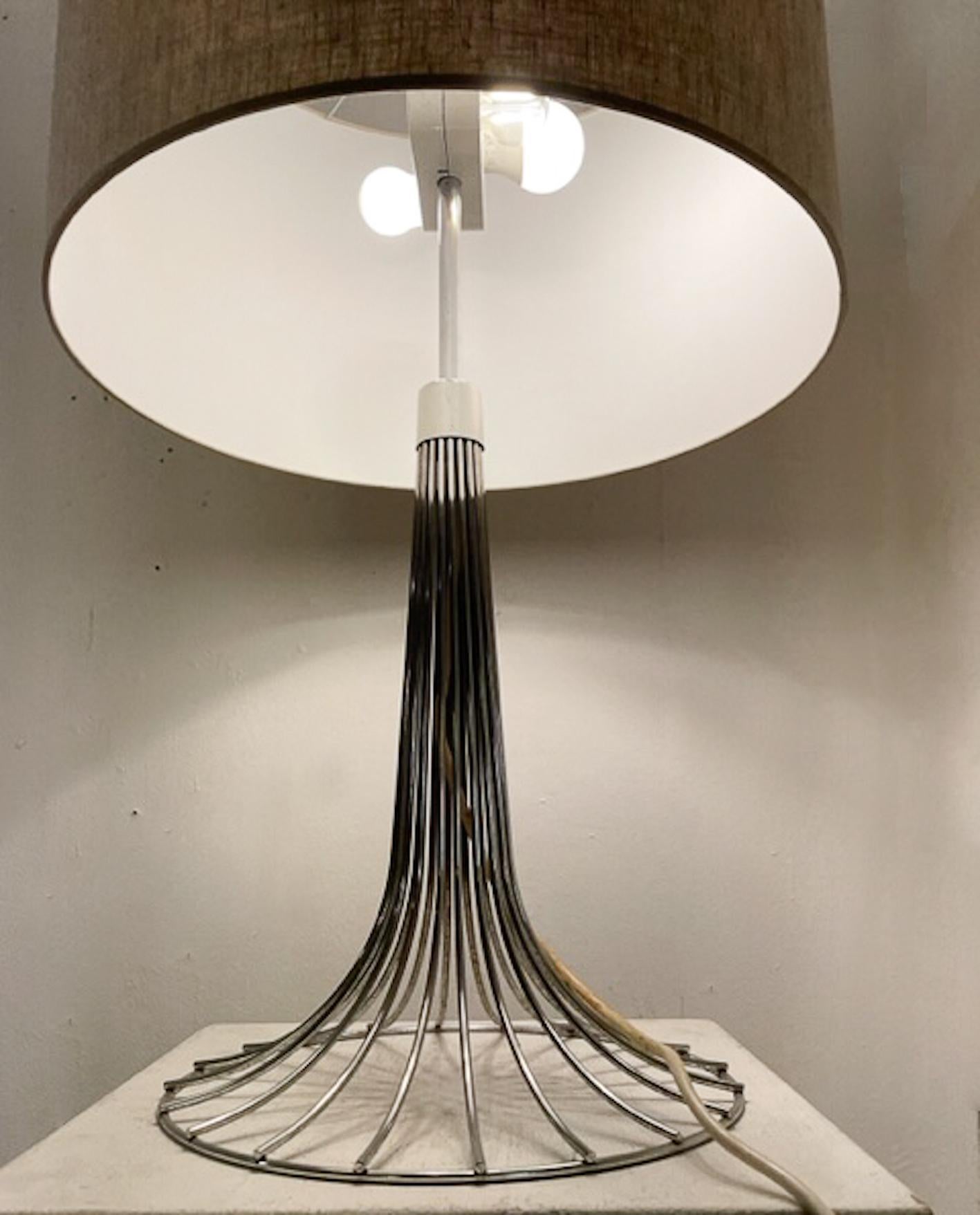 Mid-Century Modern Space Age Pair of Chrome Table Lamps, 1970s For Sale 1