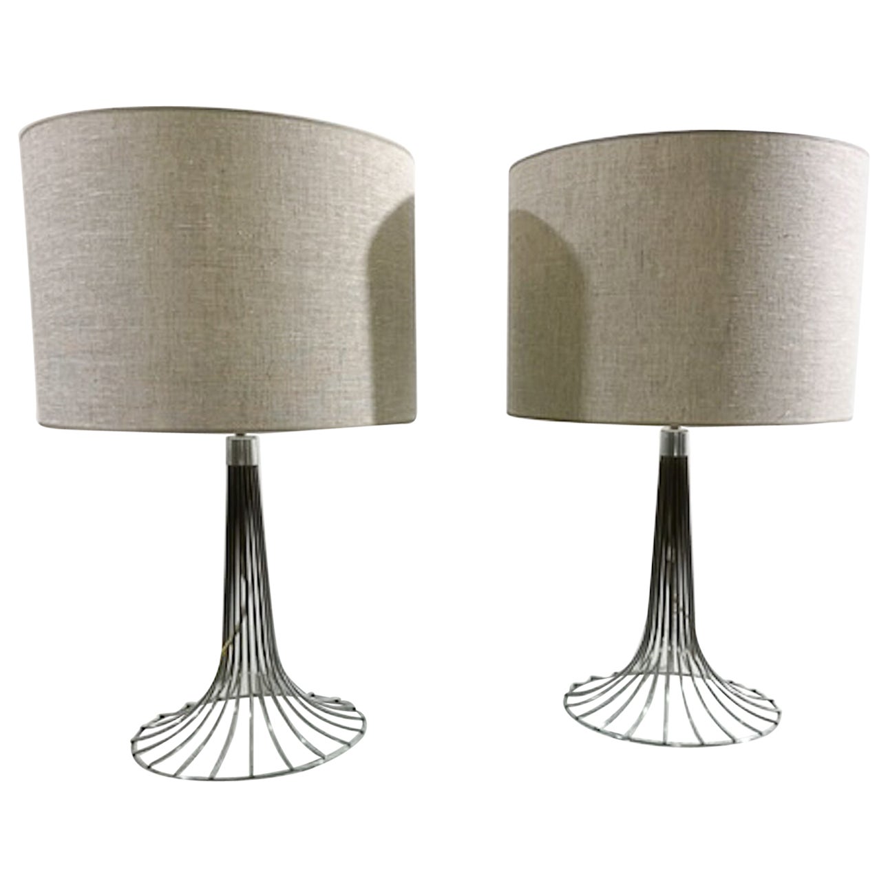 Paire de lampes de bureau chromées de style mi-siècle moderne de l'ère spatiale, 1970