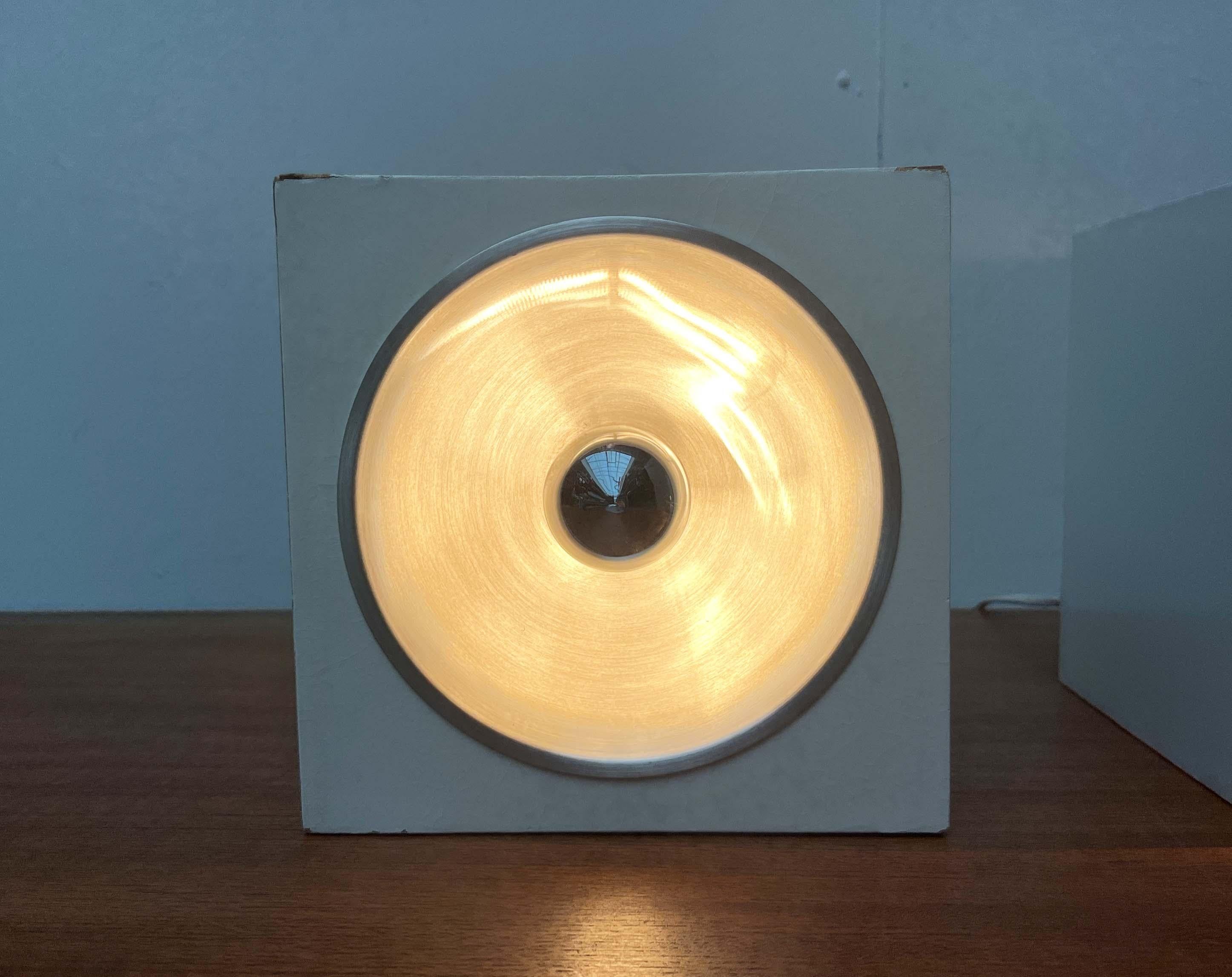 Metallo Mid-Century Modern Space Age Swiss 5703 Cube Table Lamps by E.R. Nele for Temde in vendita