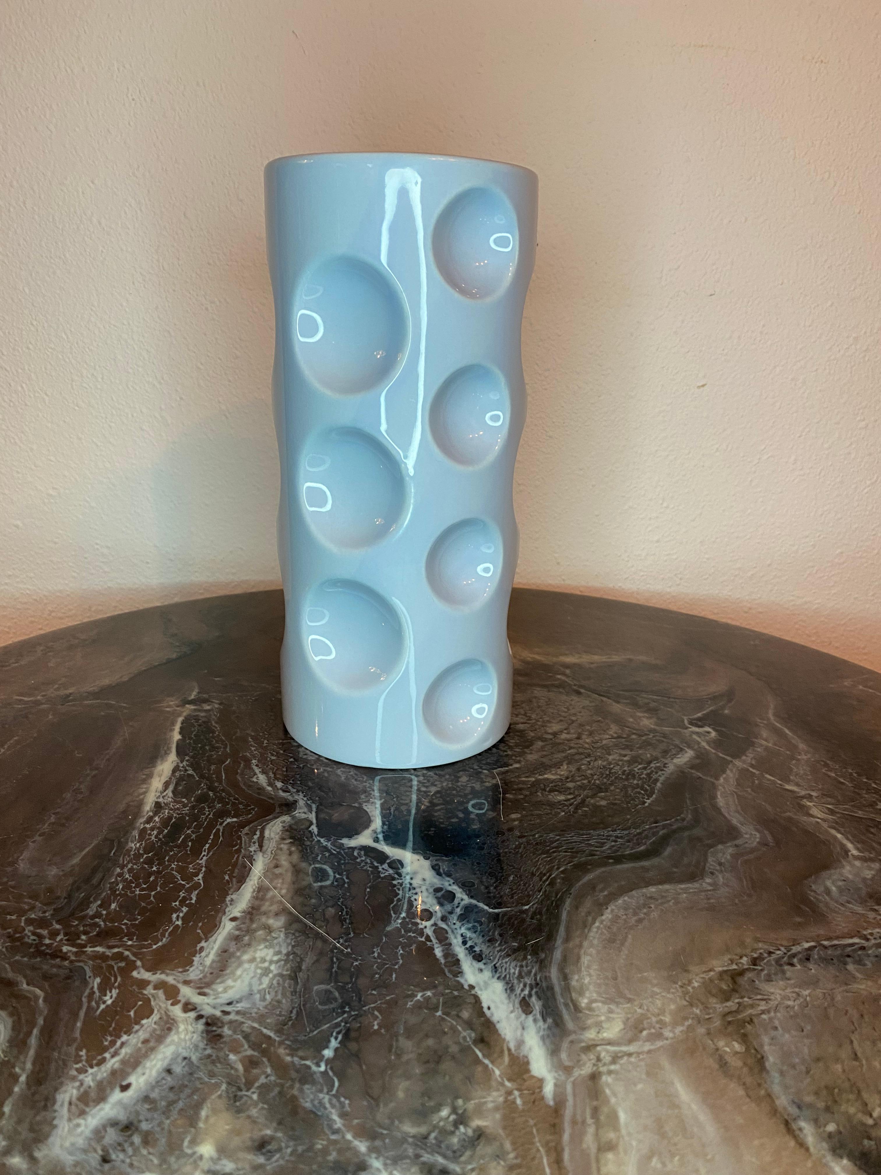 Mid-Century Modern Space Age Vase by Kingston Pottery In Good Condition For Sale In Waddinxveen, ZH