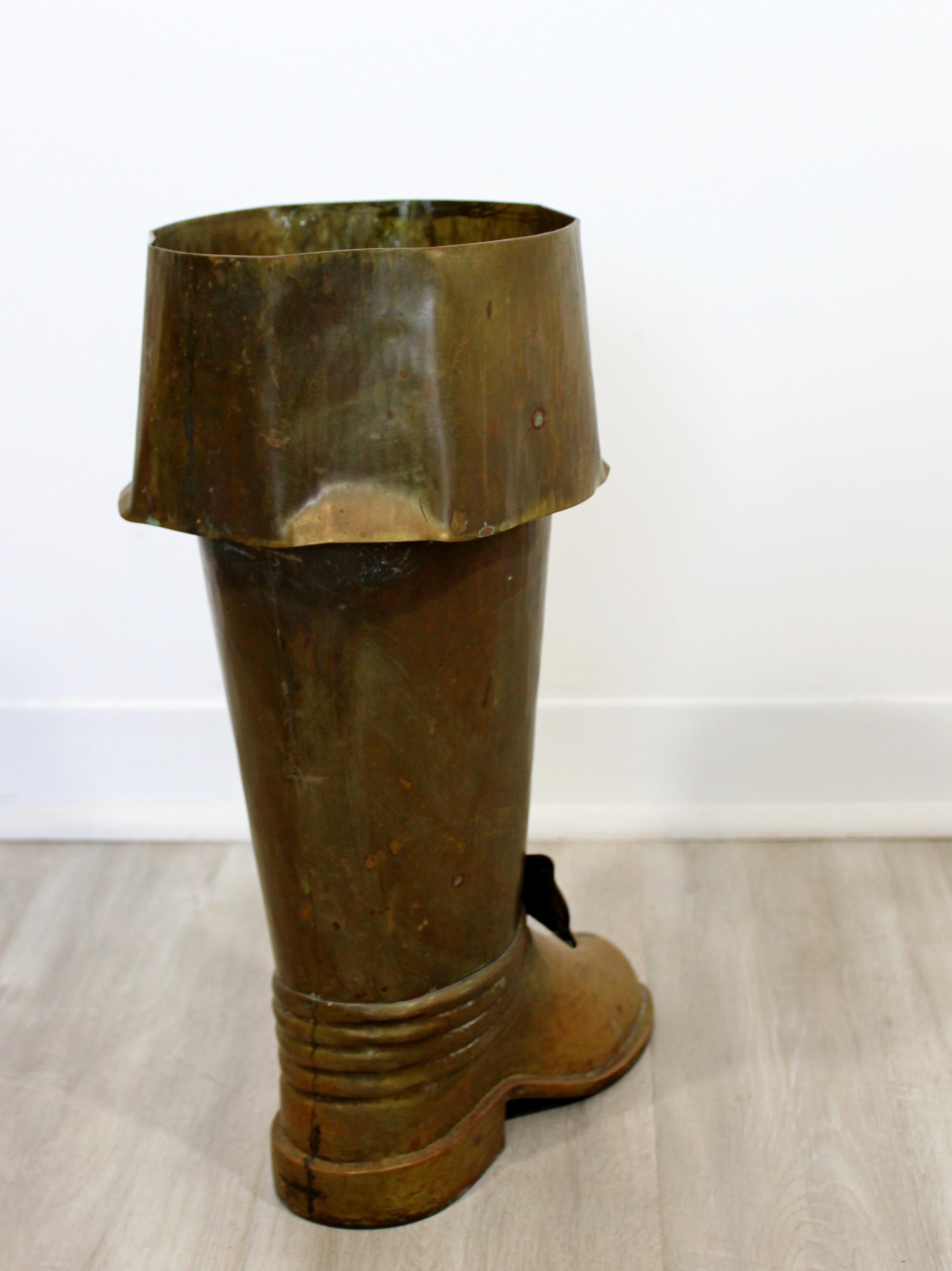 Mid-Century Modern Spanish Brass Boot Floor Sculpture Umbrella Stand, 1960s 1