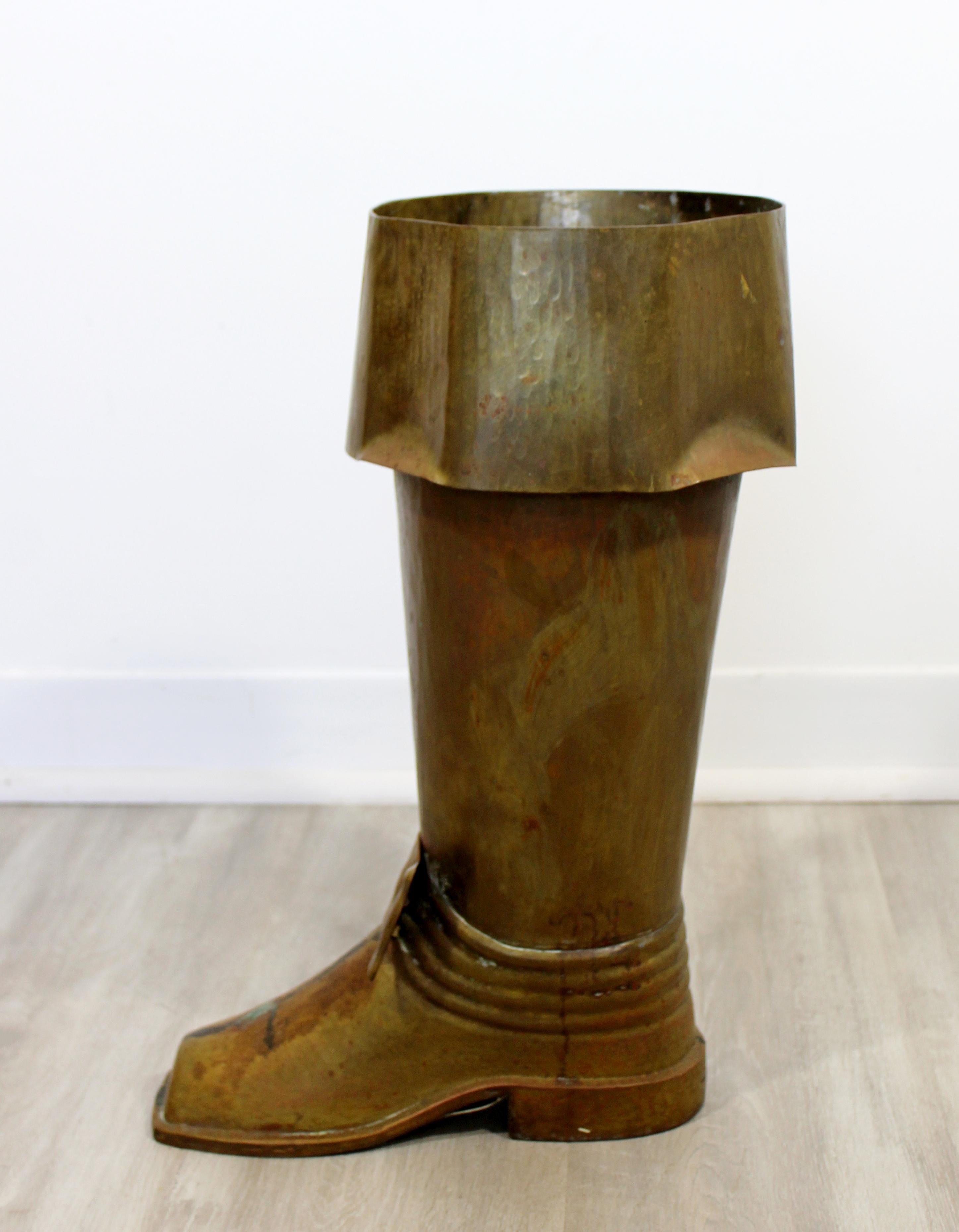Mid-Century Modern Spanish Brass Boot Floor Sculpture Umbrella Stand, 1960s 4