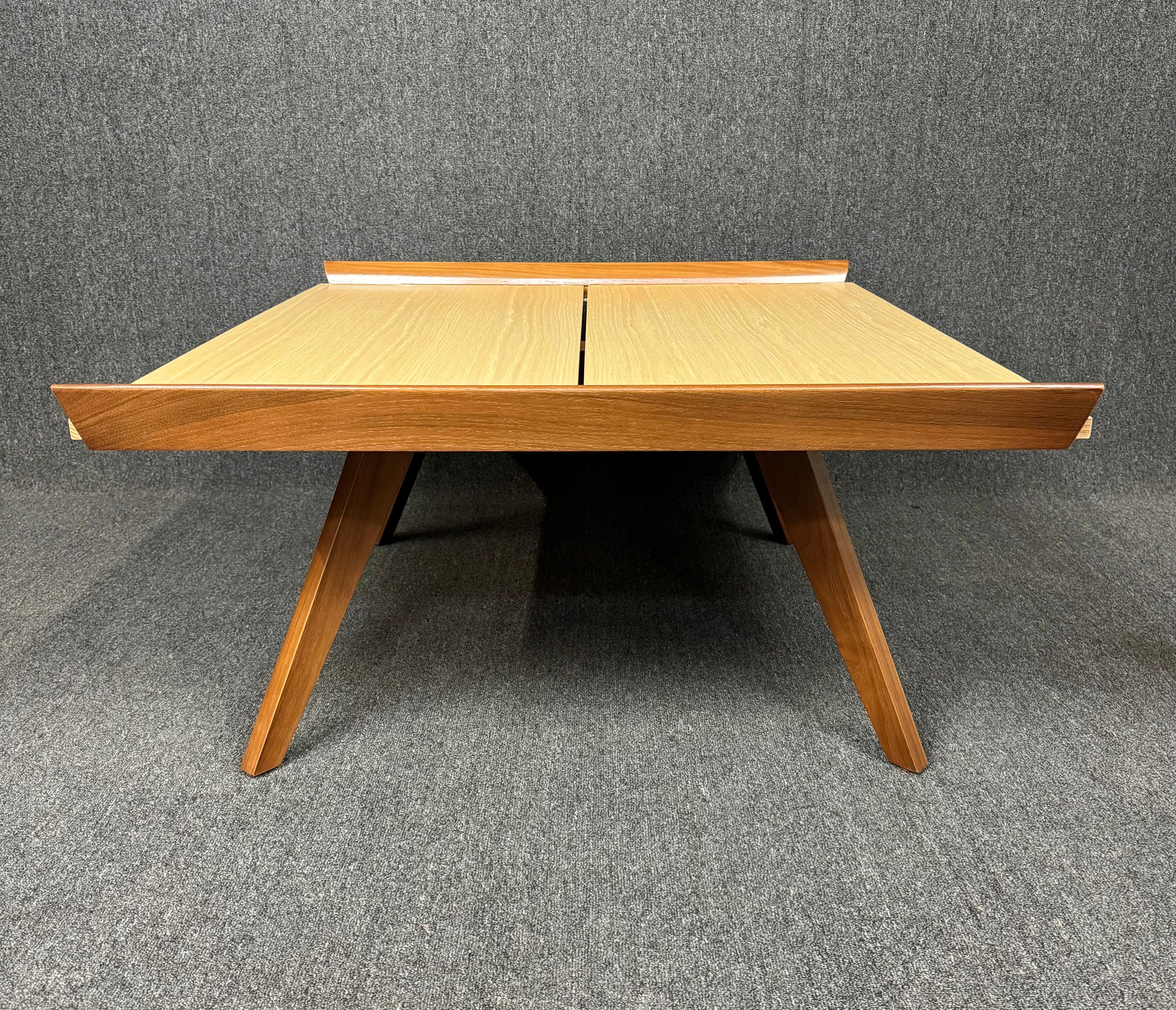 Mid Century Modern 