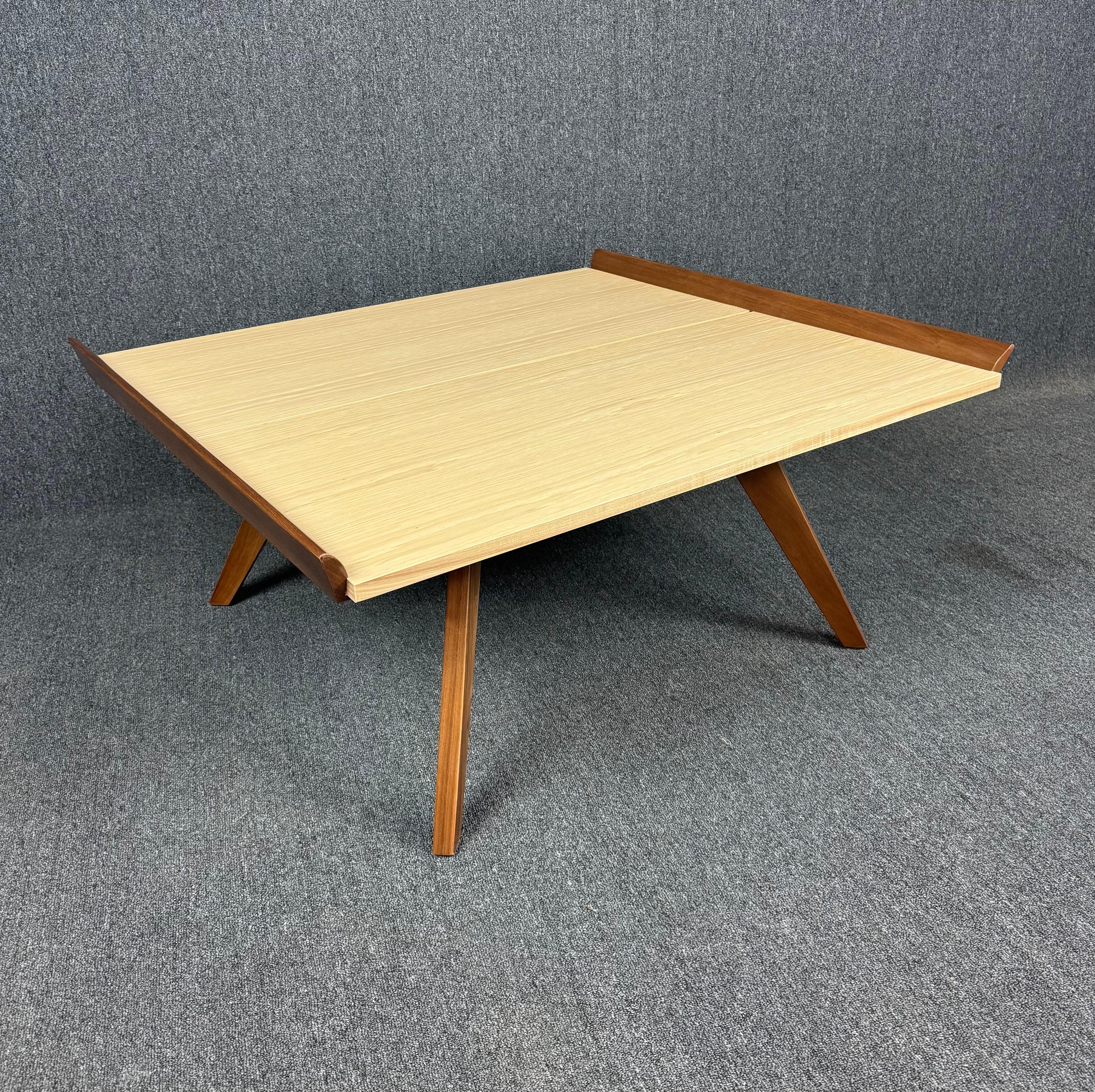 Mid Century Modern 