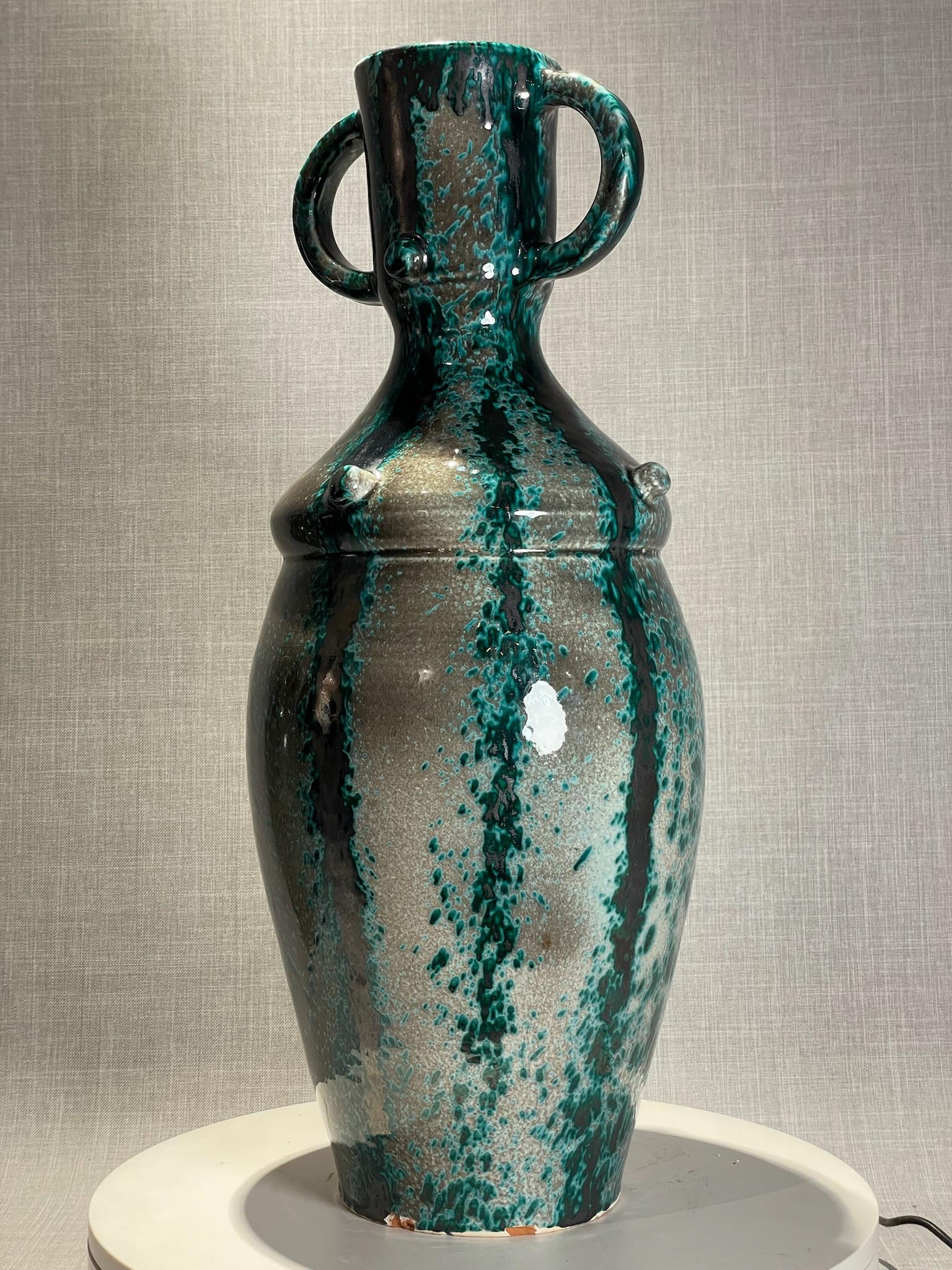 Urna in terracotta smaltata verde e nera, moderna, di metà secolo in vendita 1