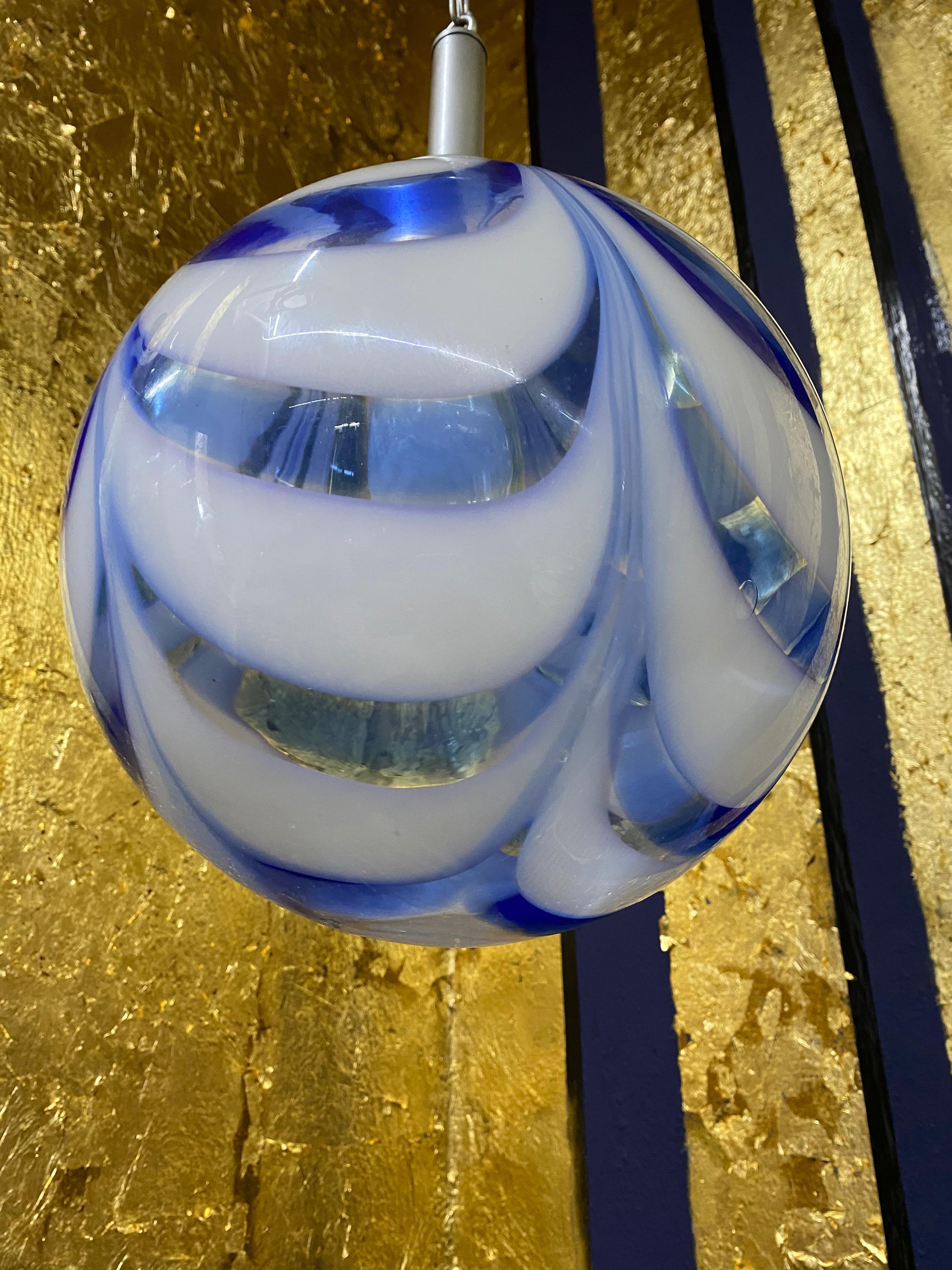 Mid-Century Modern Sphere Chandelier in Murano Swirl Glass , Mazzega, circa 1970 For Sale 3