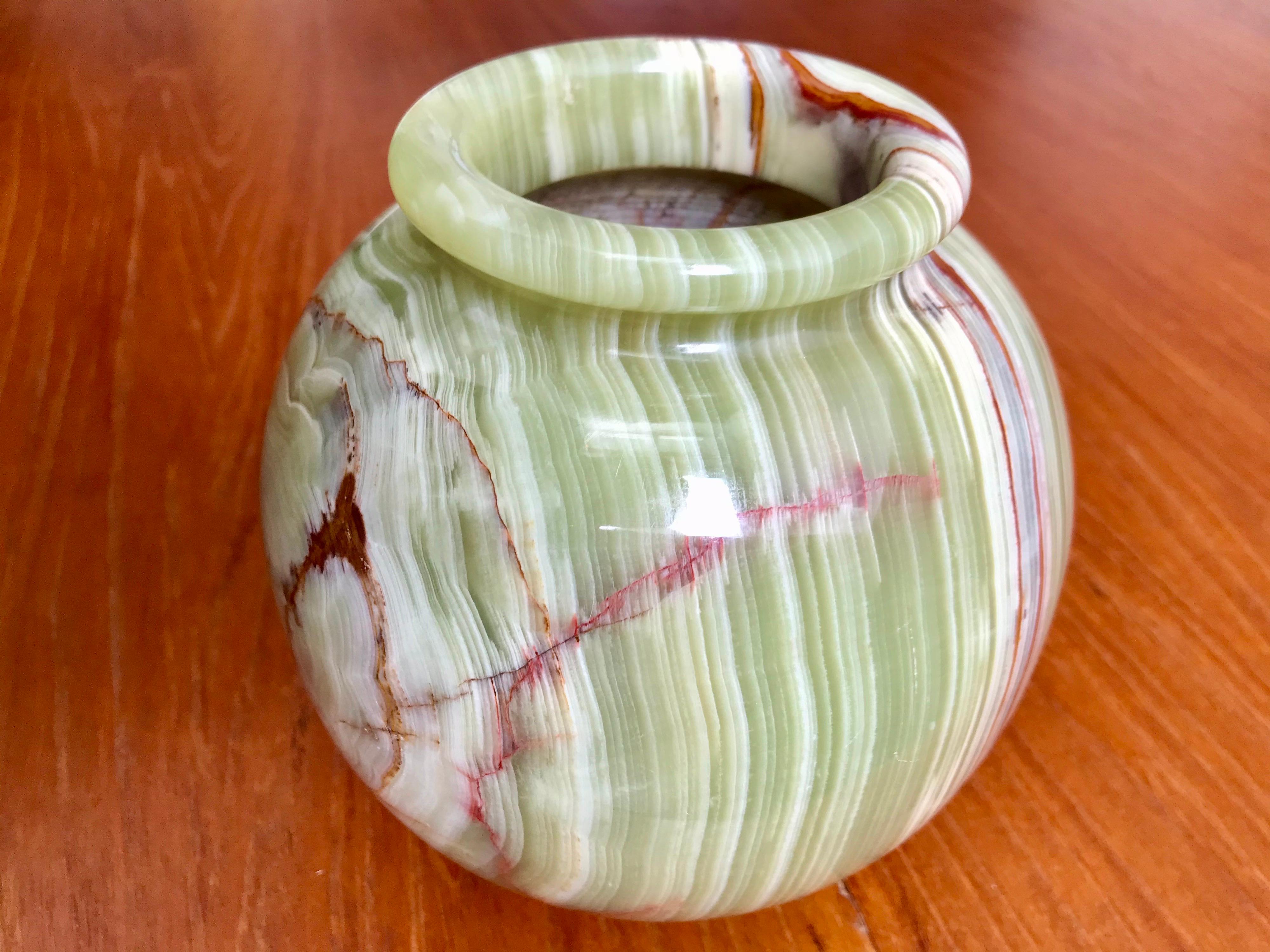 European Mid-Century Modern Spherical Green Onyx Vase For Sale