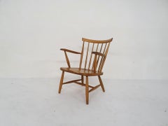 Mid-Century Modern Spindle Back Arm Chair, by Gelderland, the Netherlands 1960's