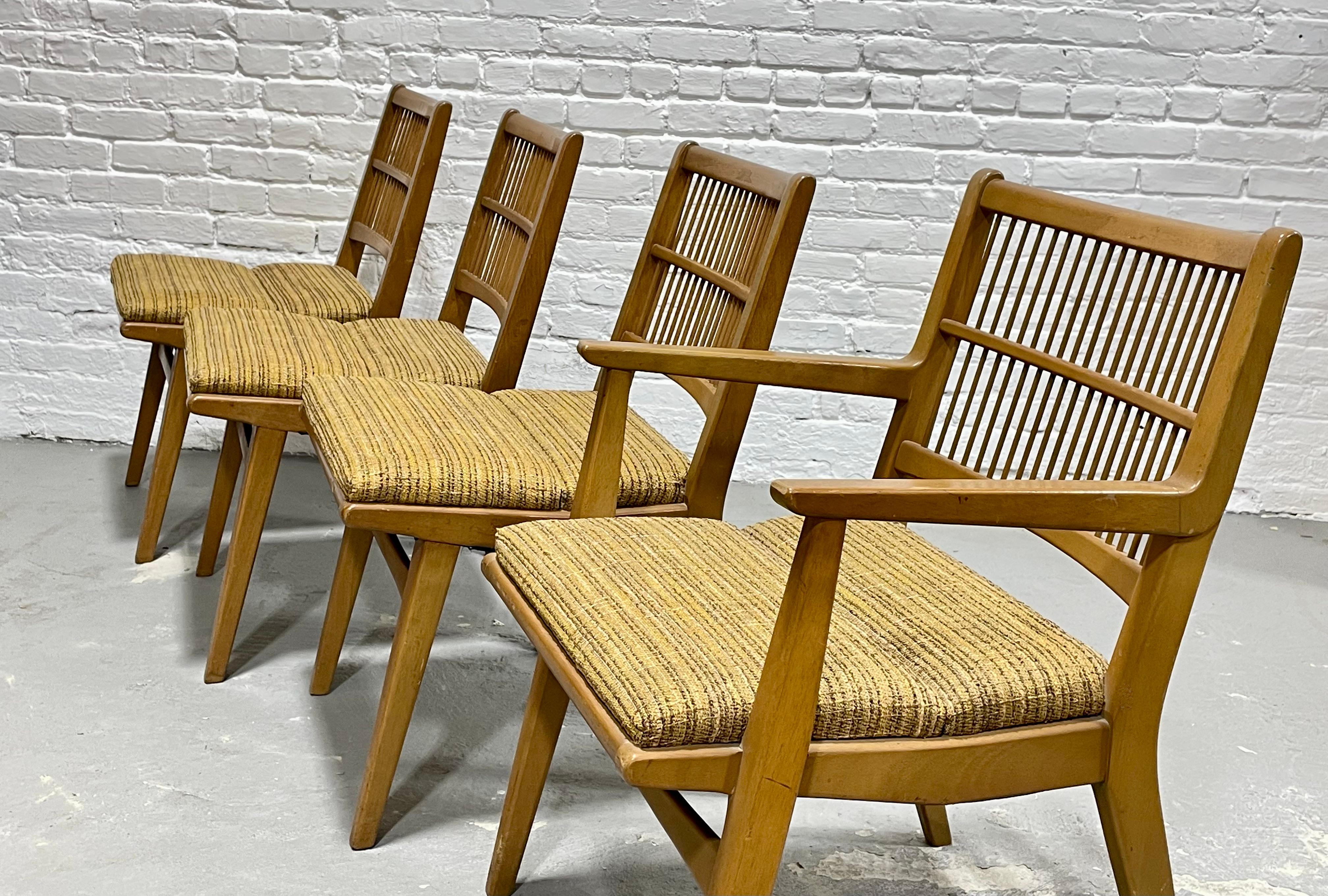 Mid-Century Modern Spindle Back Dining Chairs by Red Lion Furniture, Set of 4 For Sale 2