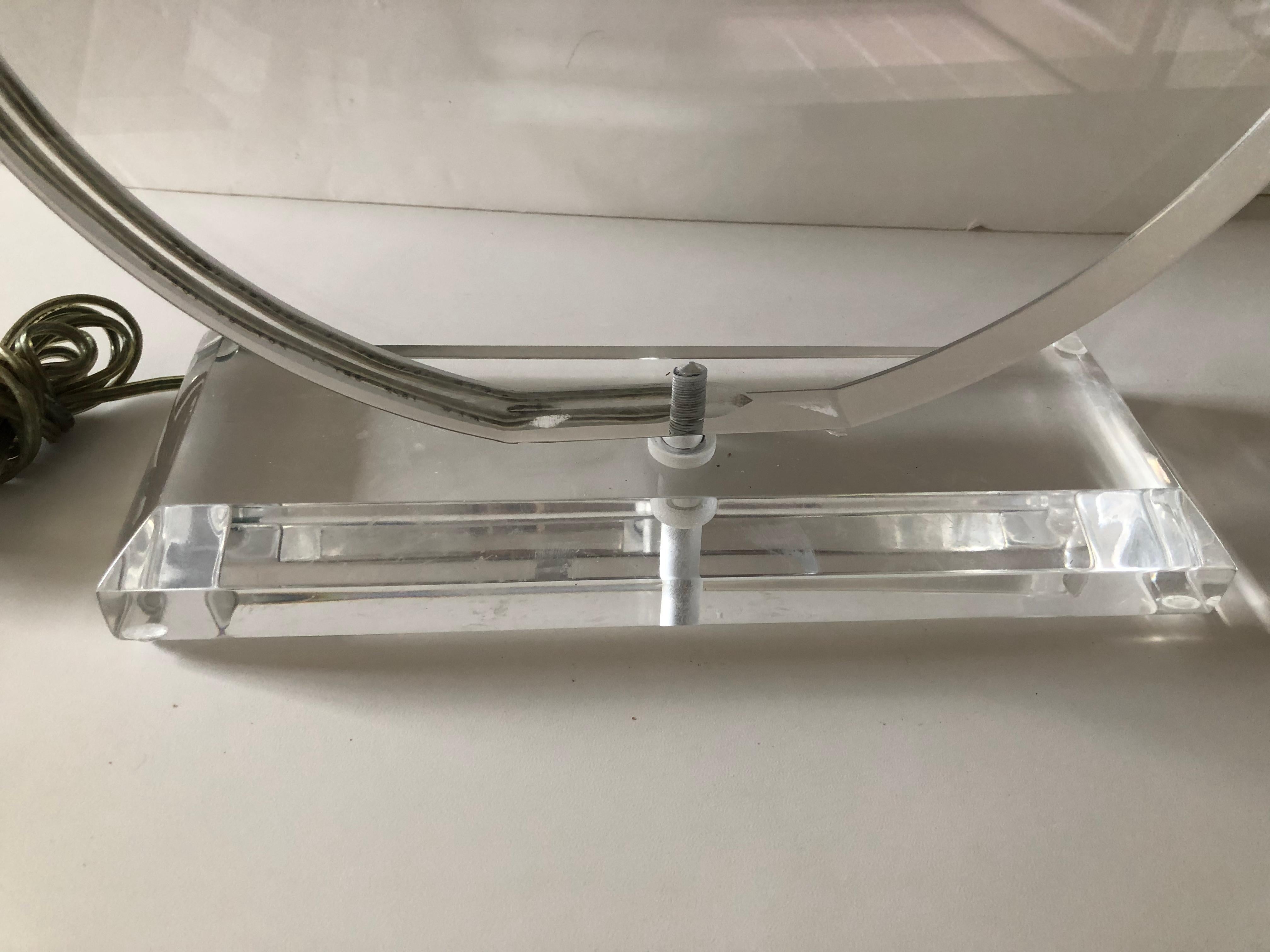 American Mid-Century Modern Springer Style Lucite Lamp For Sale
