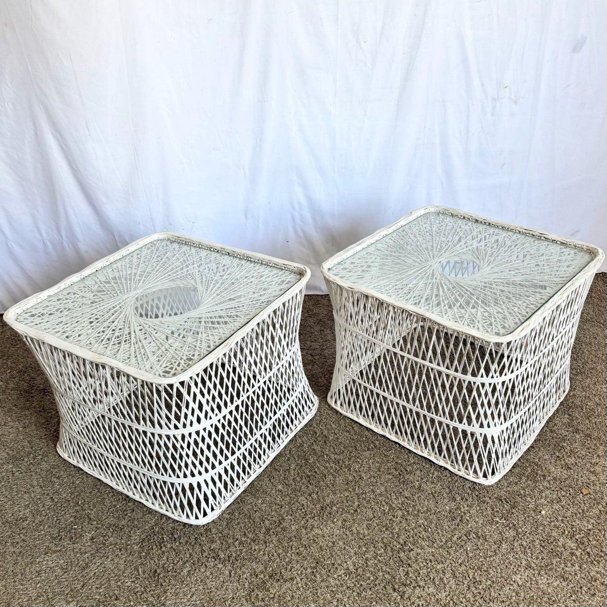 Mid Century Modern Spun Fiberglass Side Tables - A Pair For Sale 5