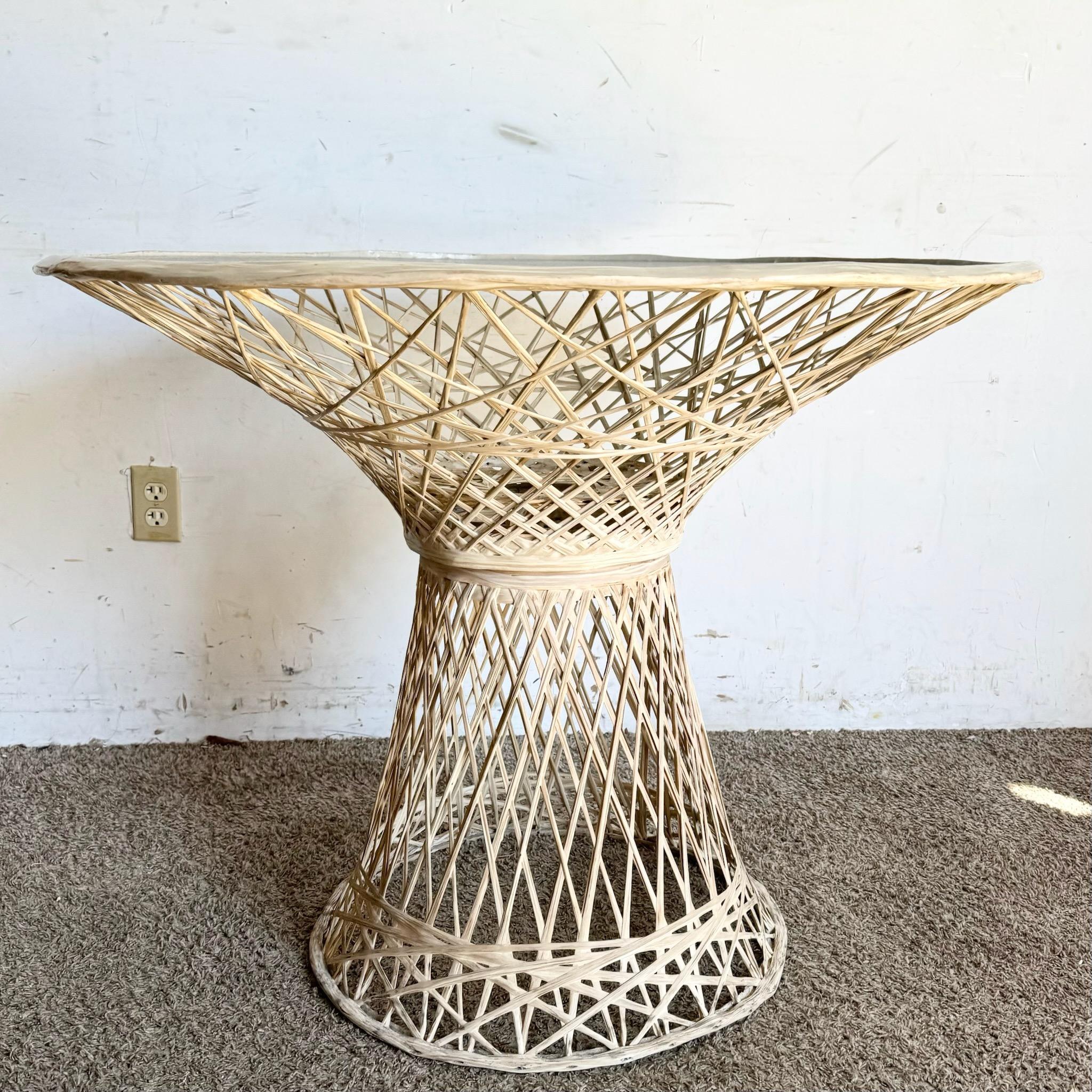 Juego de Comedor de Sillas Giratorias de Fibra de Vidrio Hilada Moderno de Mitad de Siglo - Tres Piezas finales del siglo XX en venta