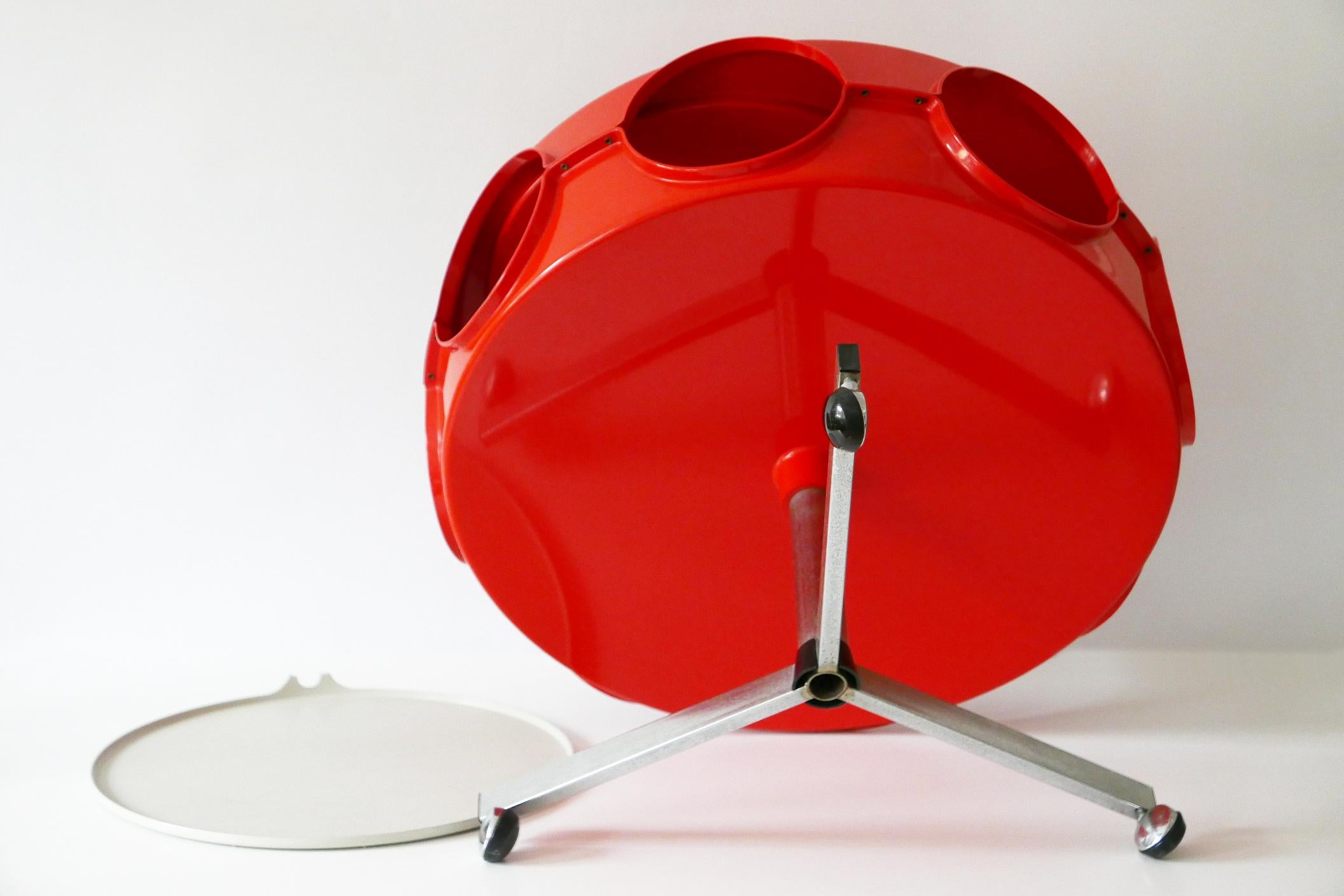 Mid-Century Modern Sputnik Bar Cart or Bar Table Rotobar UFO by Curver, 1970s 5