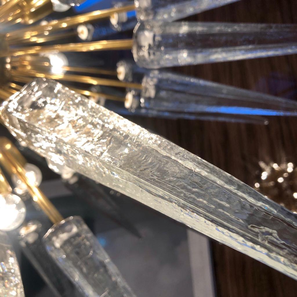 Mid-Century Modern Sputnik Murano Glass and Brass Italian Chandelier For Sale 3