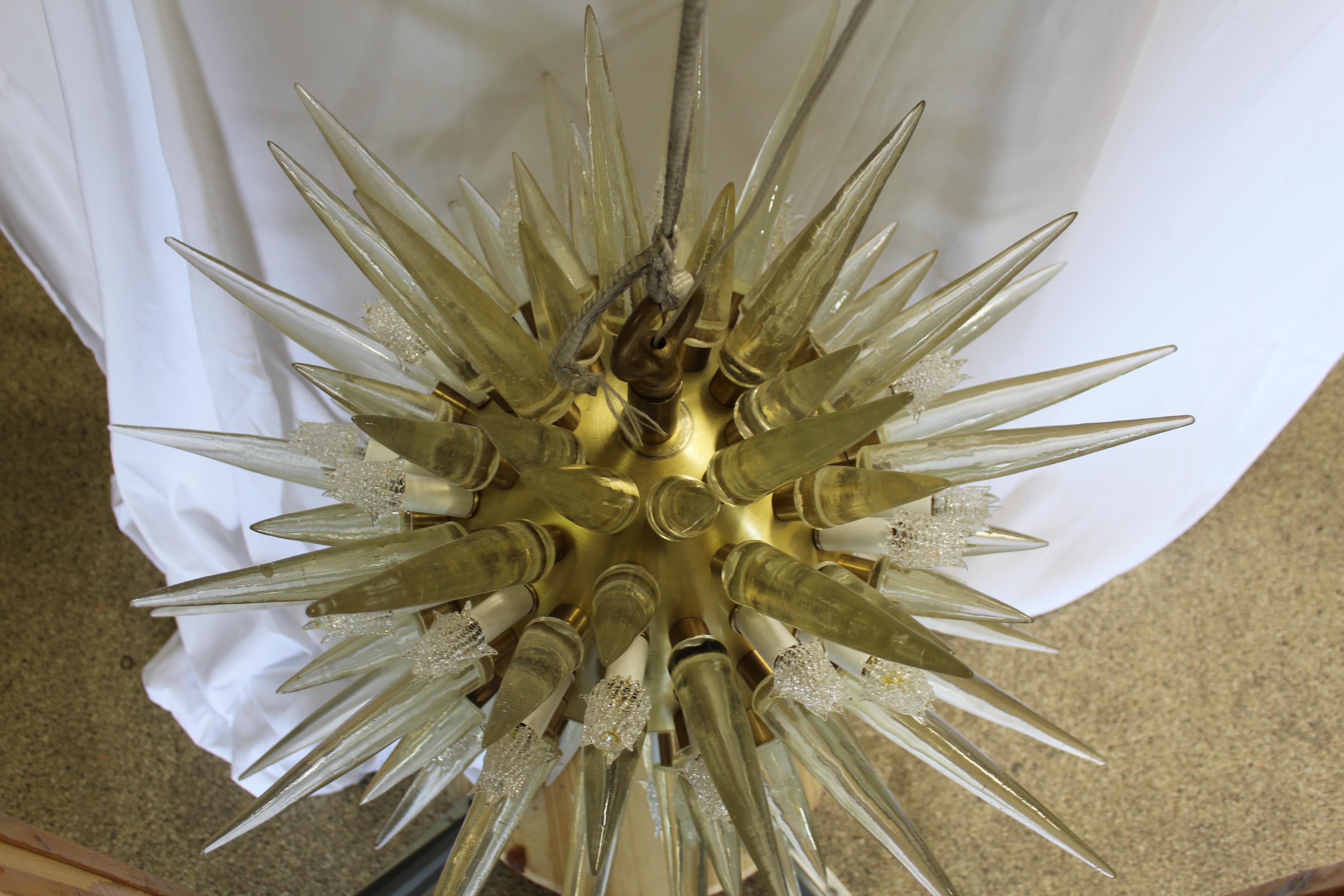 Mid-Century moderno Lampadario a stella Sputnik Modern di metà secolo in vendita