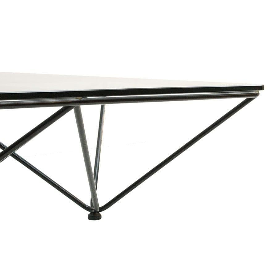 Lacquered MidCentury Modern “Alanda” Coffee Table by Paolo Piva for B&B Italia, Italy 1970 For Sale