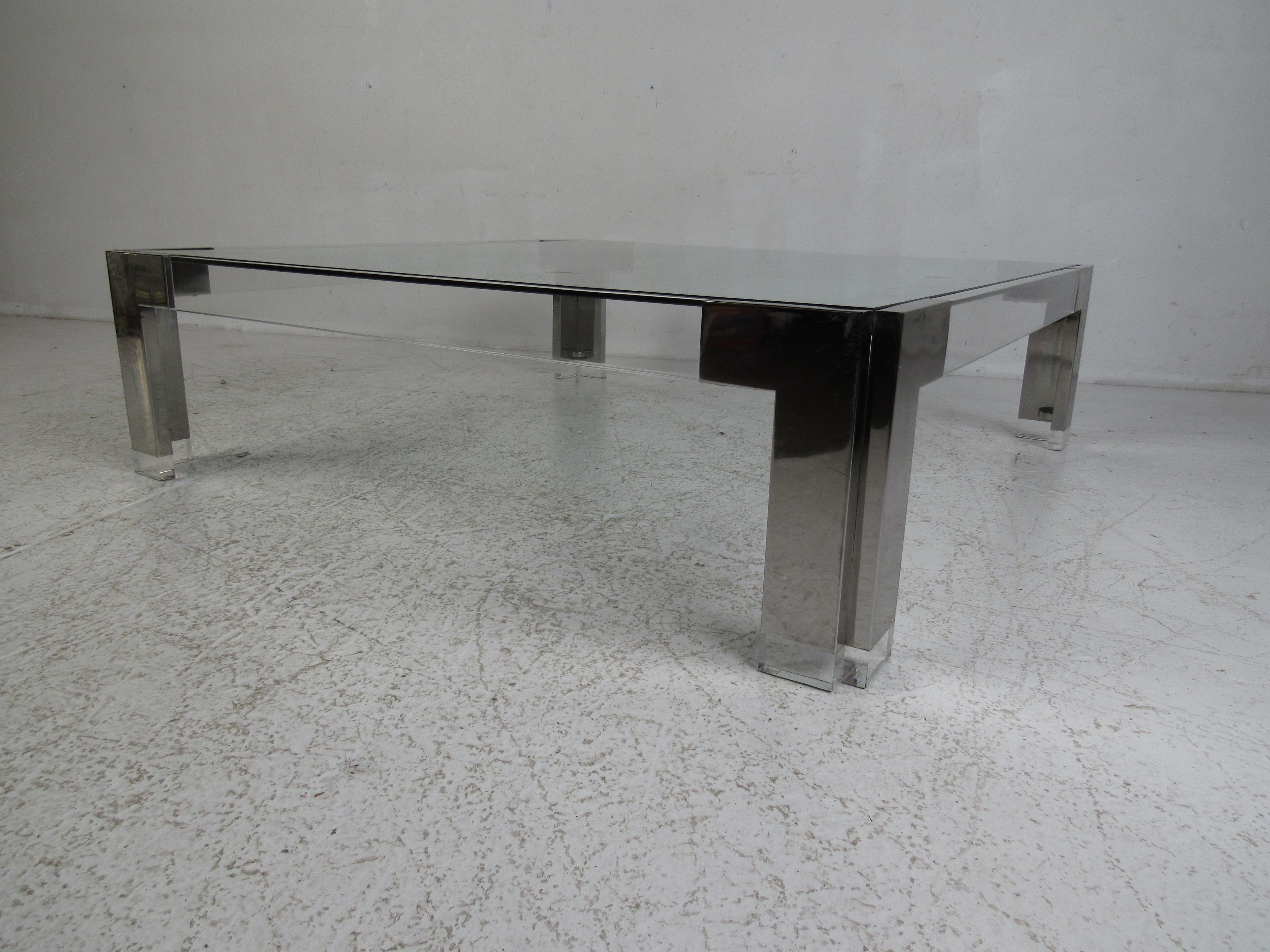 Mid-Century Modern Square Chrome and Lucite Coffee Table In Good Condition In Brooklyn, NY