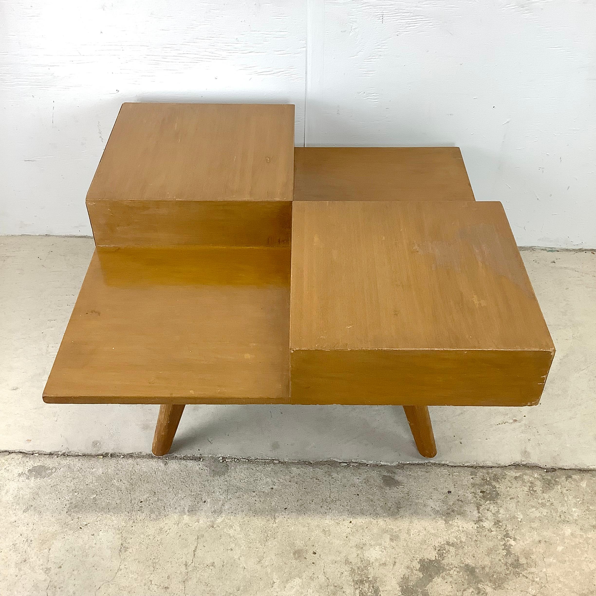 Mid-Century Modern Square Coffee Table with Two Drawers In Distressed Condition In Trenton, NJ