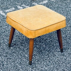 Tabouret carré moderne du milieu du siècle dernier, vers 1960