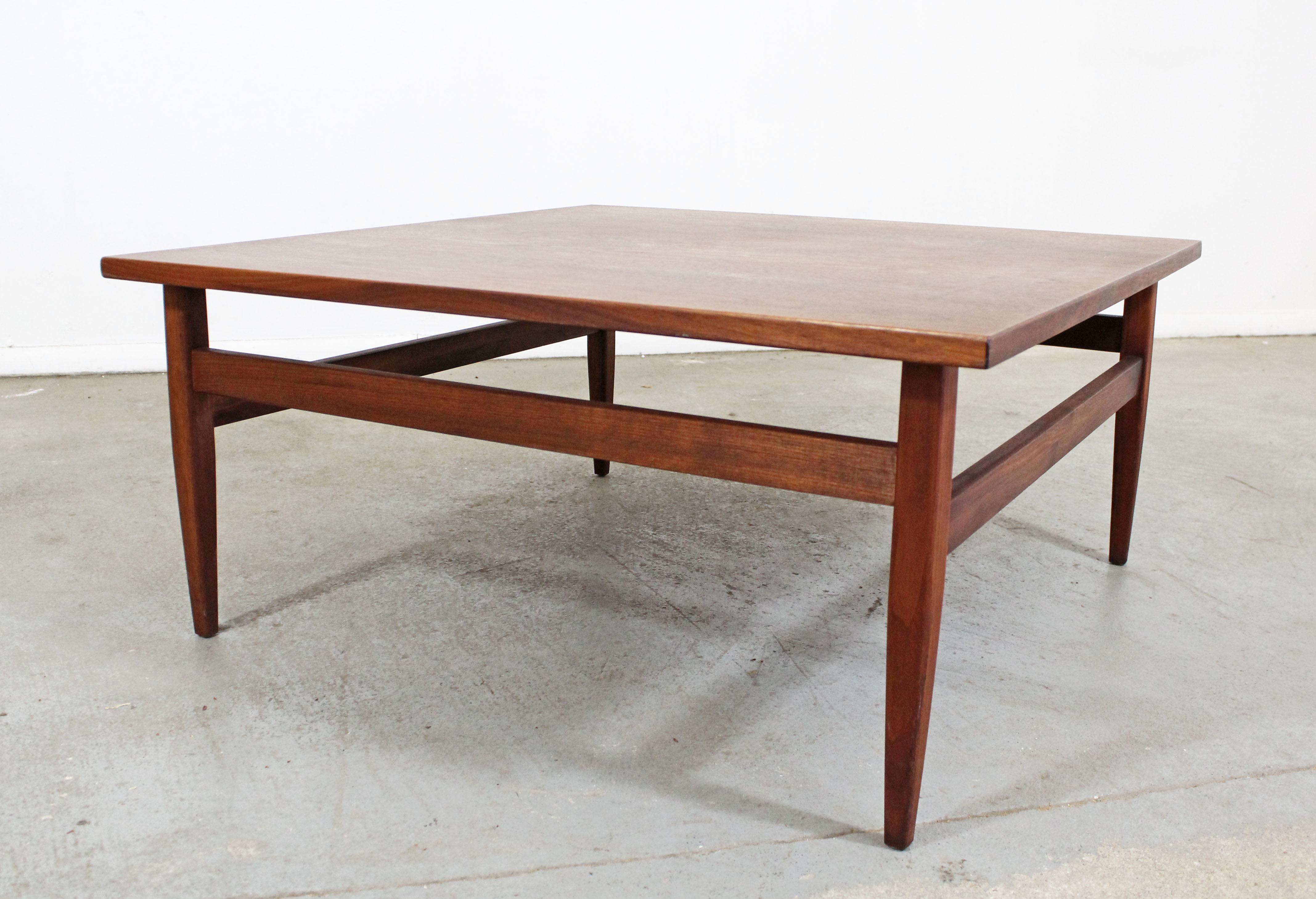 square scandinavian coffee table