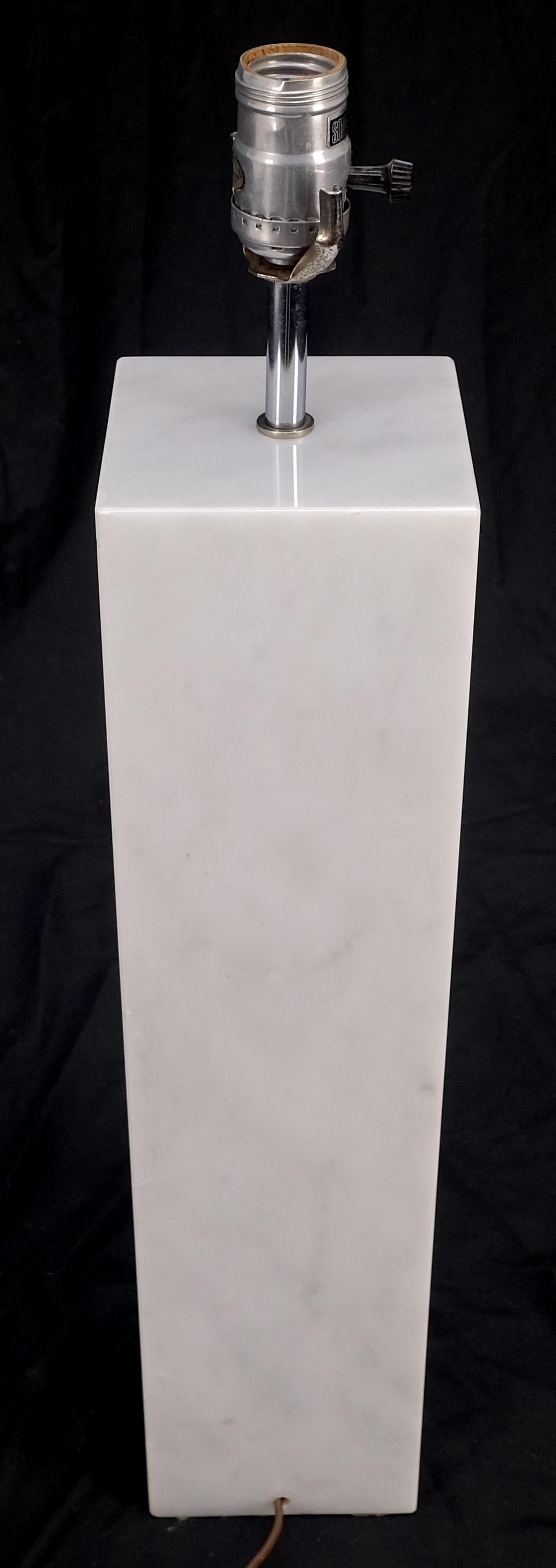 Mid Century Modern Square White Marble Base Gibbing Table Lamp for Hansen MINT! For Sale 4