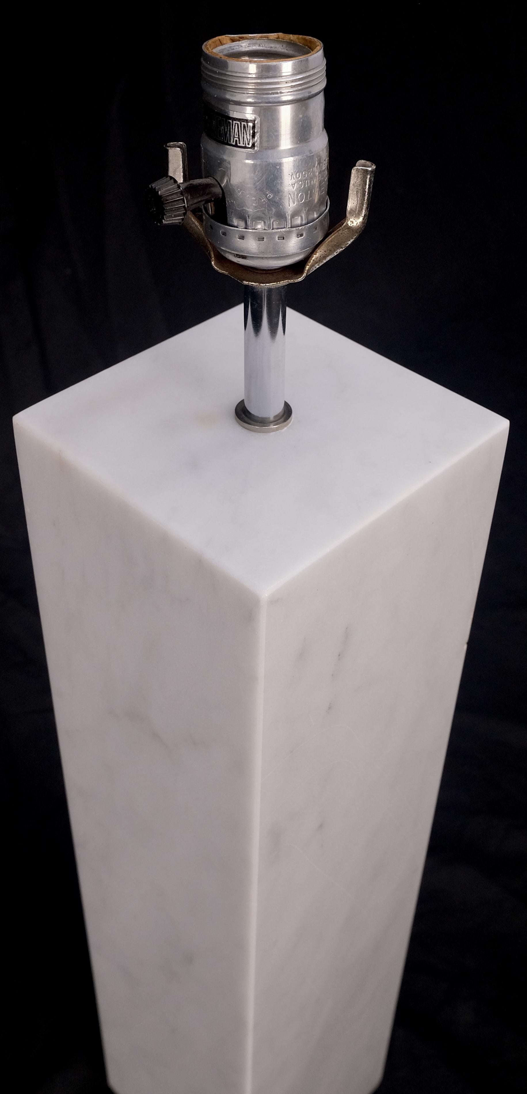 Mid-Century Modern Mid Century Modern Square White Marble Base Gibbing Table Lamp for Hansen MINT! For Sale