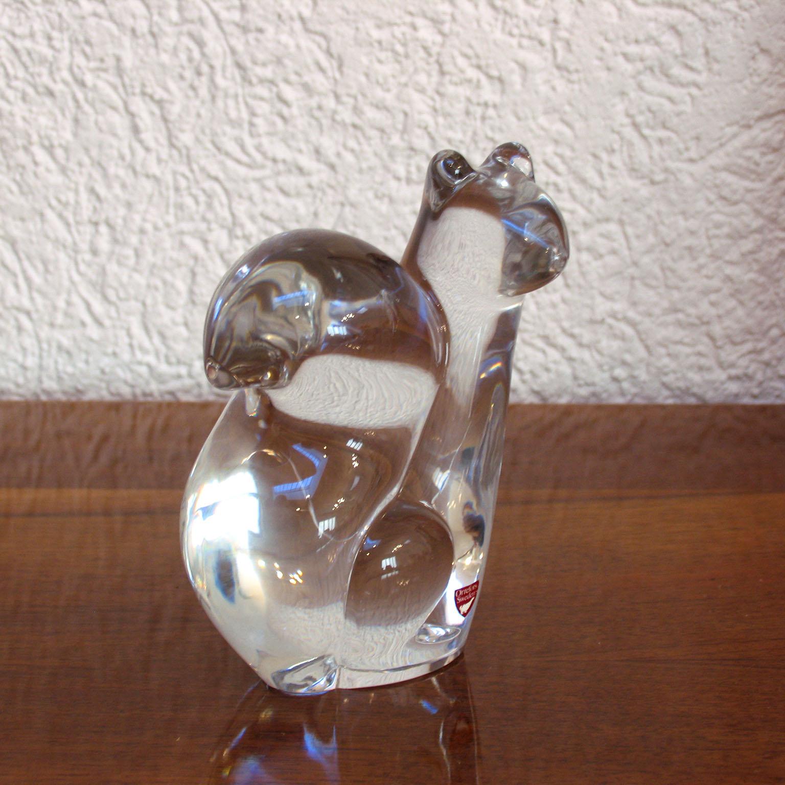 Sculpture d'écureuil en cristal moderne du milieu du siècle dernier d'Olle Alberius pour Orrefors Excellent état - En vente à Bochum, NRW
