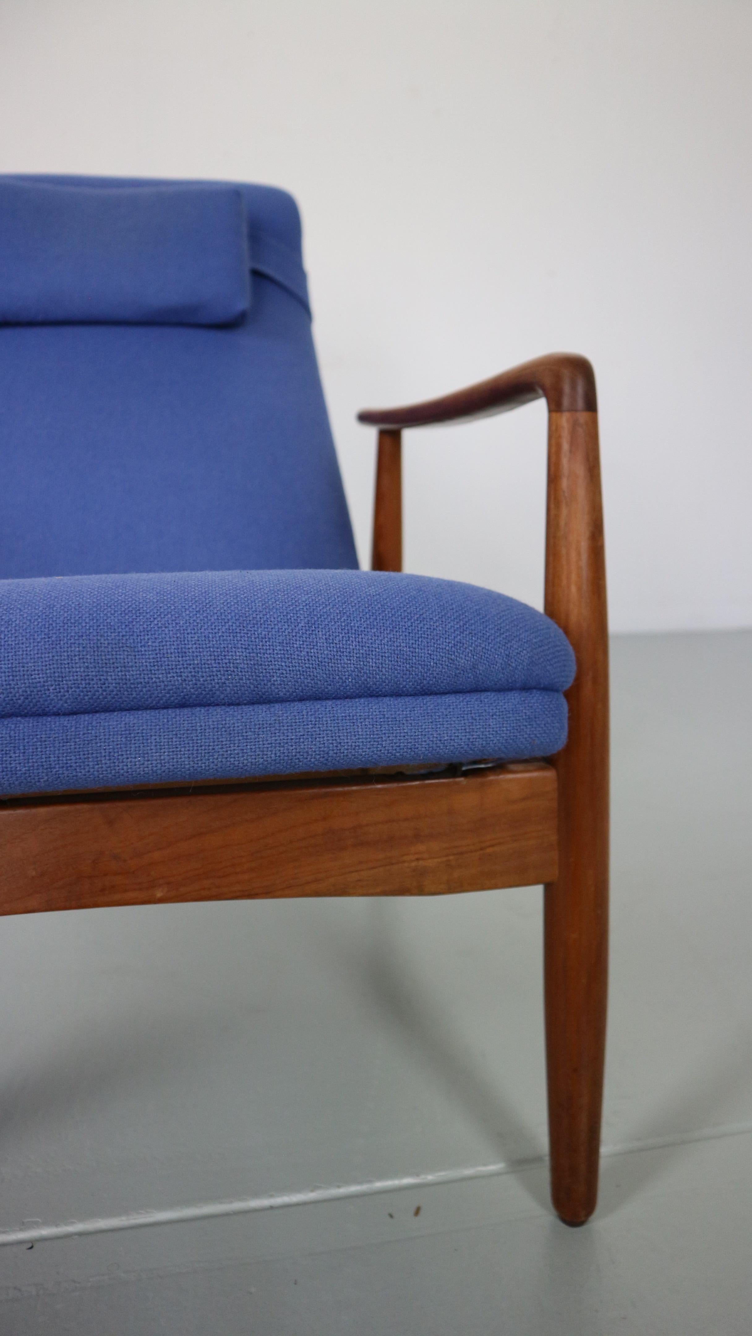 Mid Century Modern Søren Ladefoged Armchair& Ottoman for SL Møbler, 1960 Denmark 8