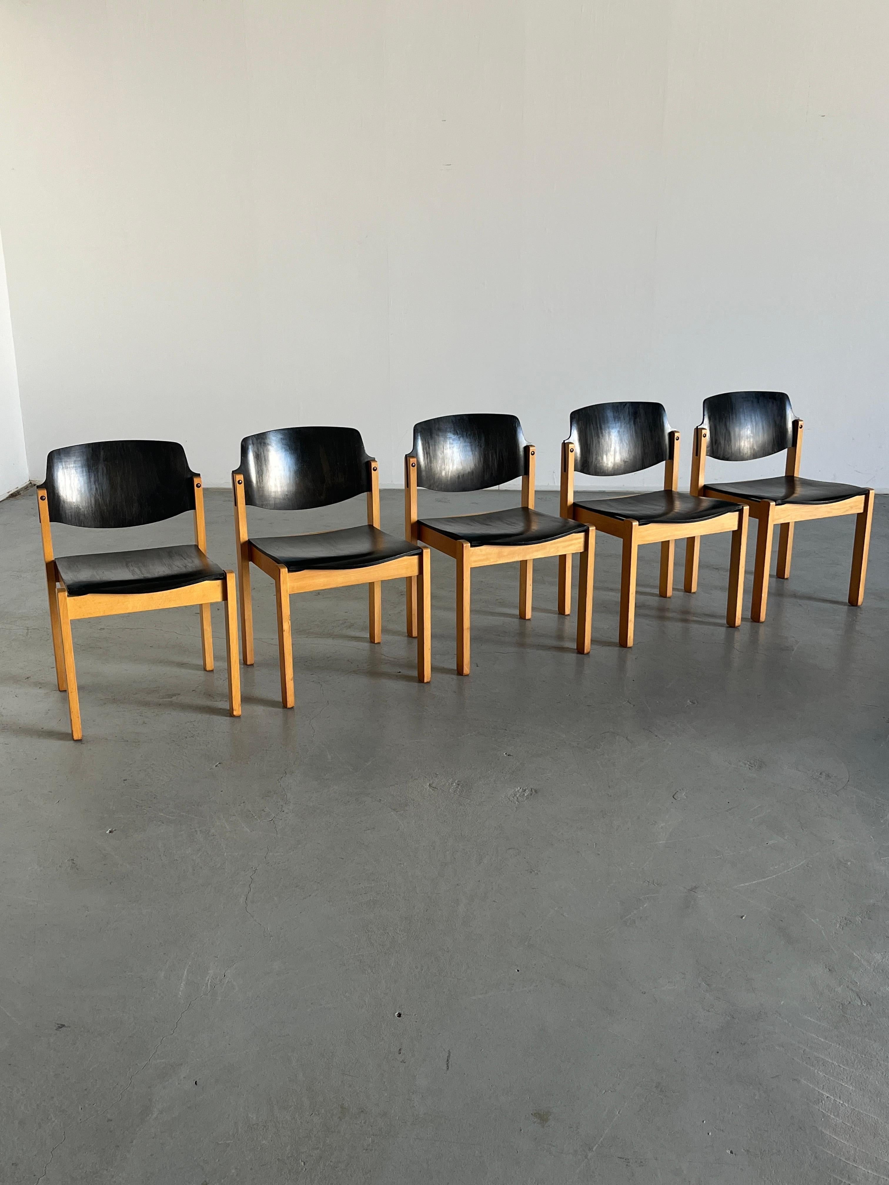 Mid-Century Modern Stackable Dining Chairs or Visitor Chairs by Kusch + Co, 70s In Good Condition In Zagreb, HR
