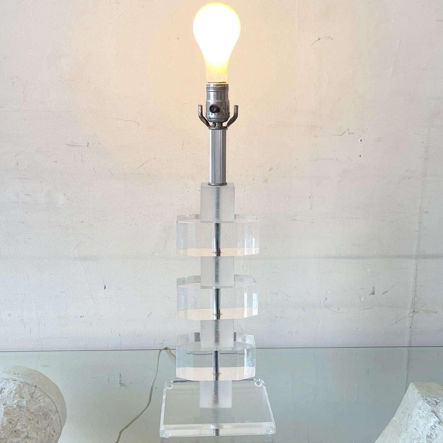 Mid-Century Modern Mid Century Modern Stacked Lucite Table Lamp For Sale