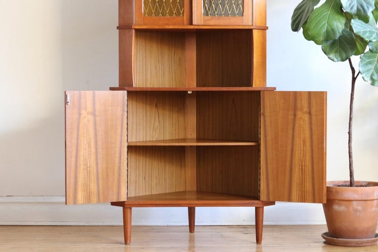 MidCentury Modern Stained Glass Corner For Sale at 1stDibs