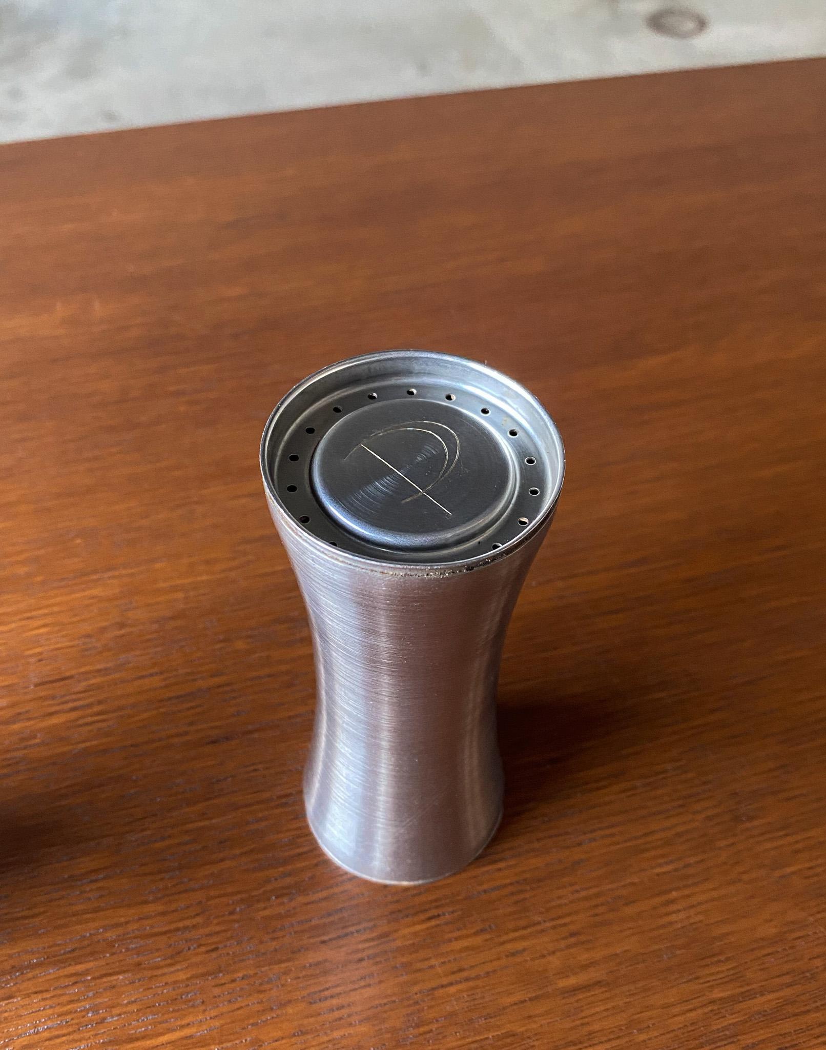 Mid-Century Modern Mid Century Modern Stainless Steel Salt & Pepper Shakers Set, USA, 1950's