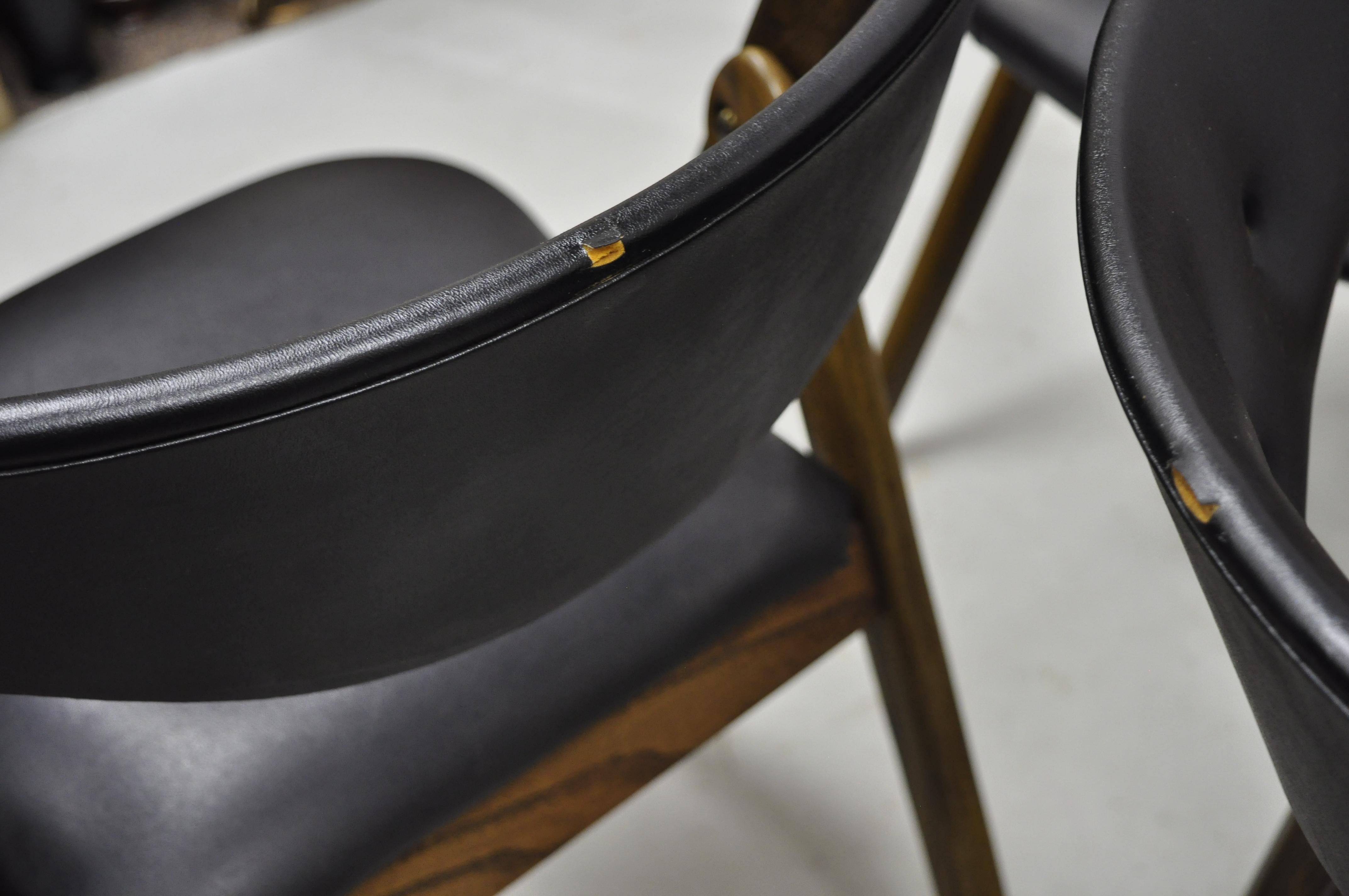 Mid-Century Modern Stakmore Black Folding Chairs Card Dining Chair, Set of 4 In Good Condition In Philadelphia, PA
