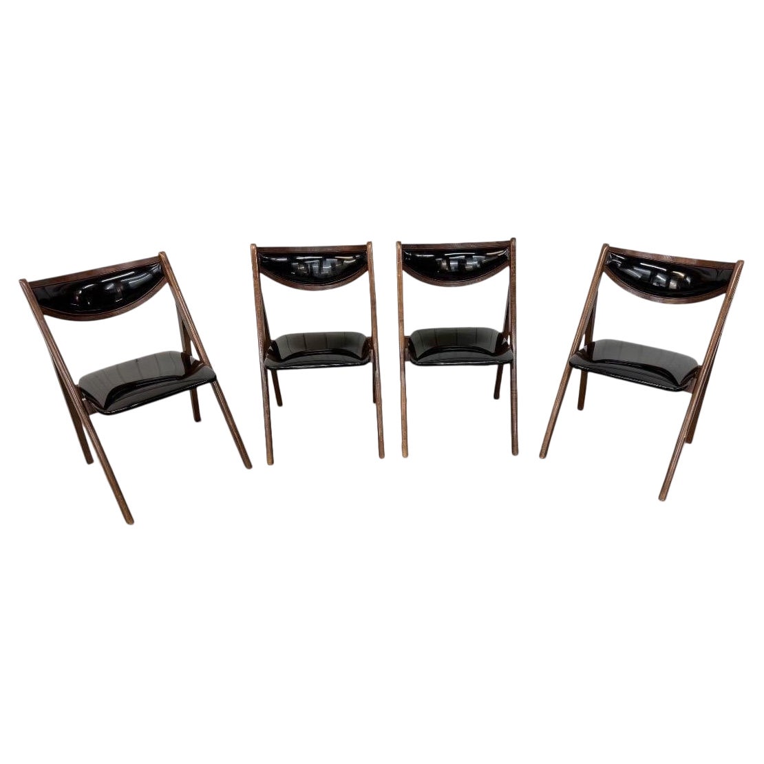 Mid-Century Modern Stakmore Folding Dining Chairs - Set of 4 For Sale