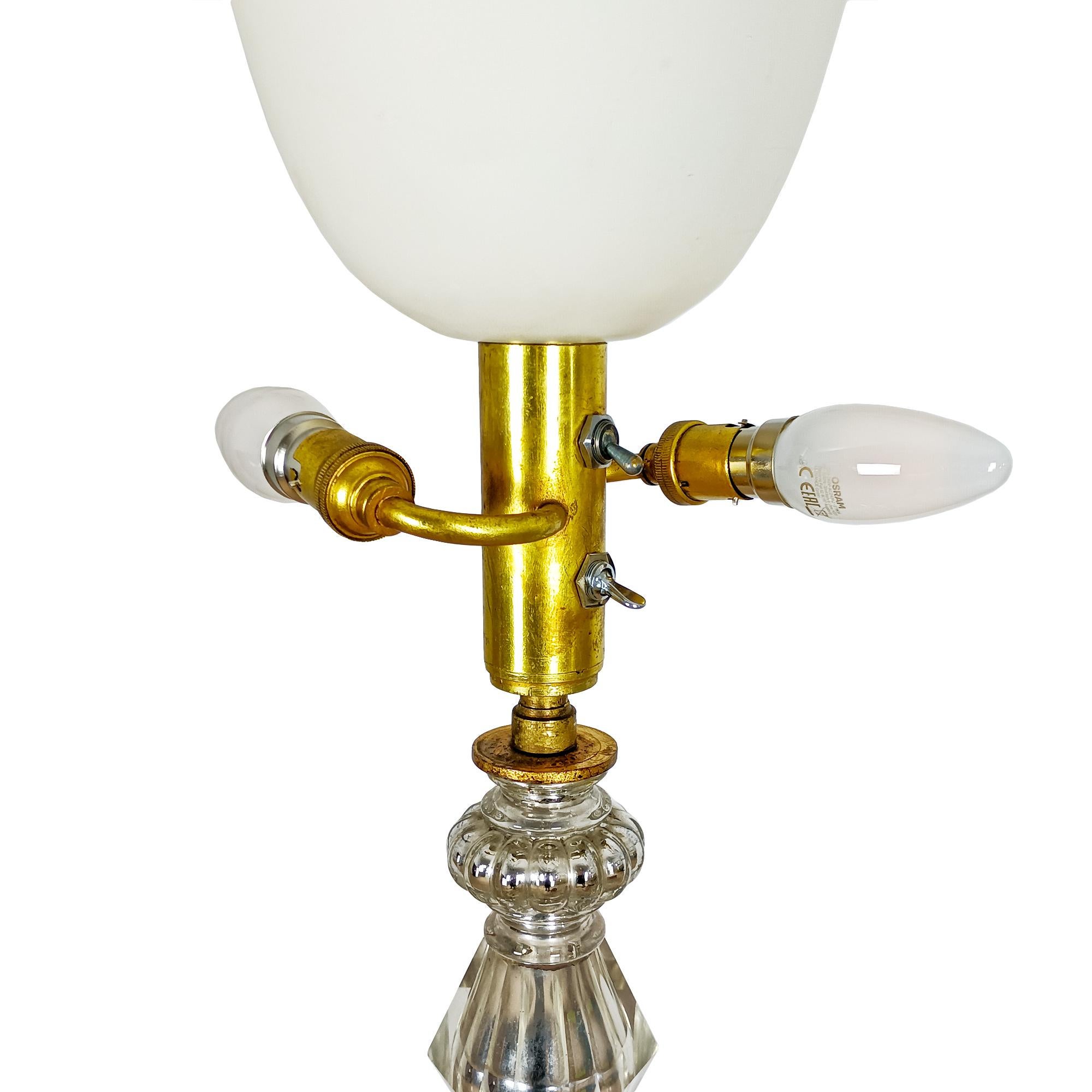 Mid-Century Modern Standing Lamp in Wrought Iron, Blown Glass, Brass - France In Good Condition For Sale In Girona, Girona