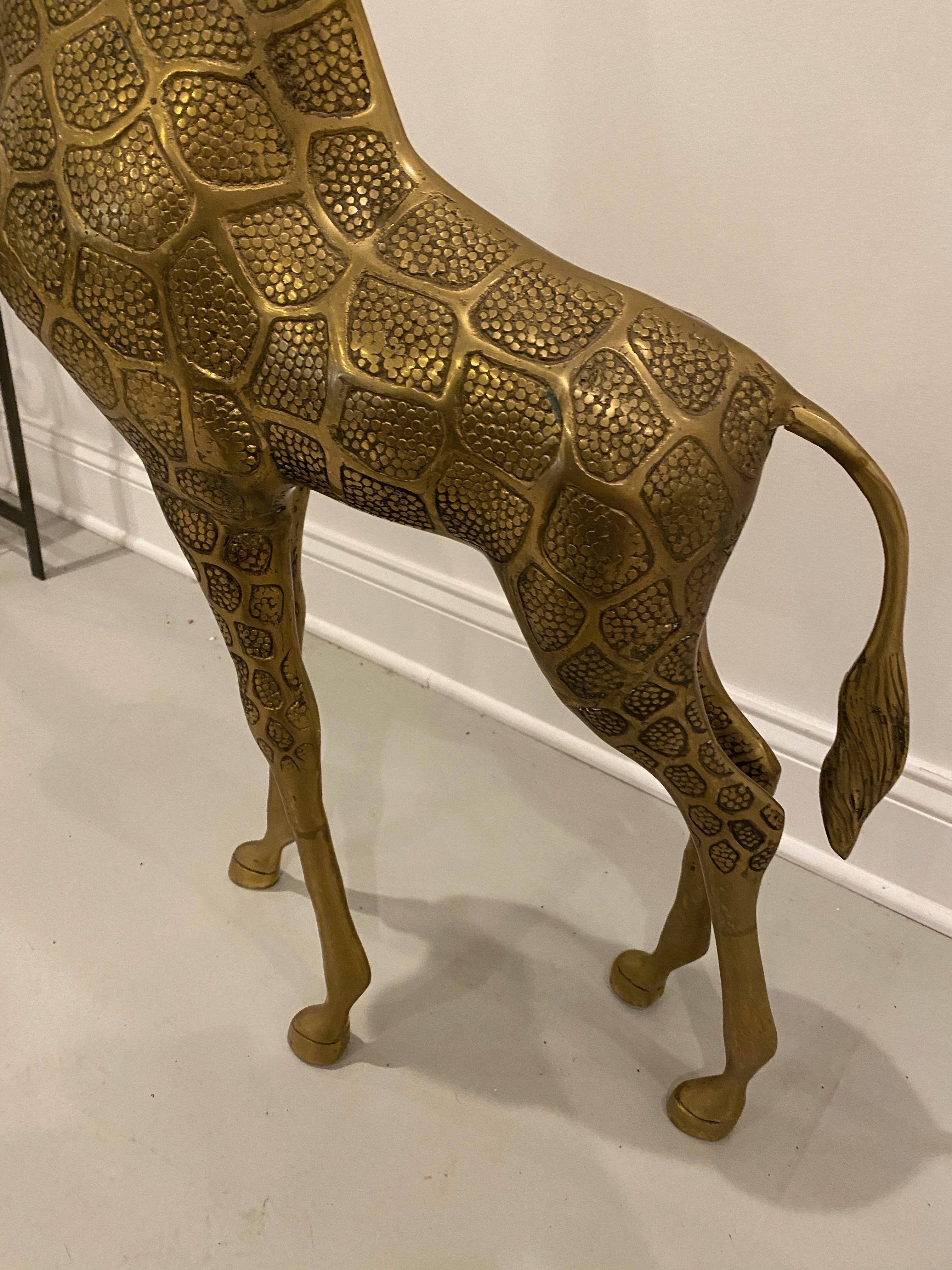 Mid-Century Modern Standing Metal Giraffe 4