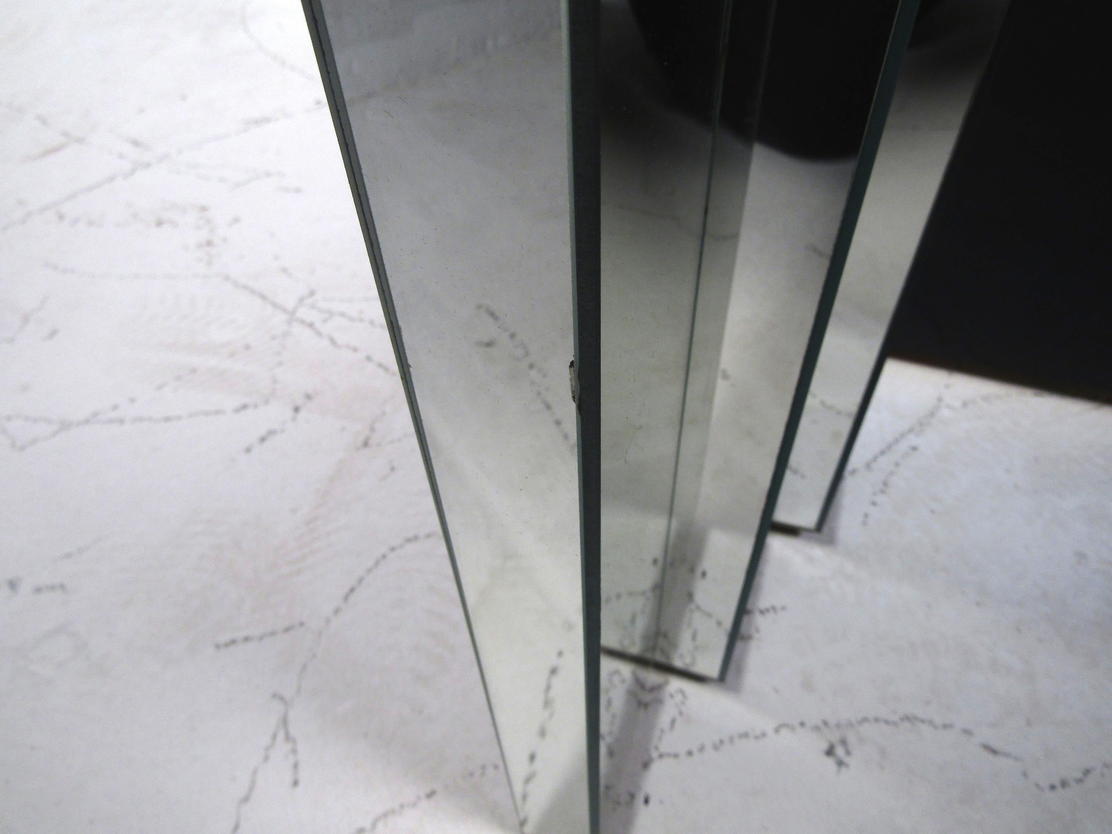 Mid-Century Modern Standing Mirror with Vanity 4
