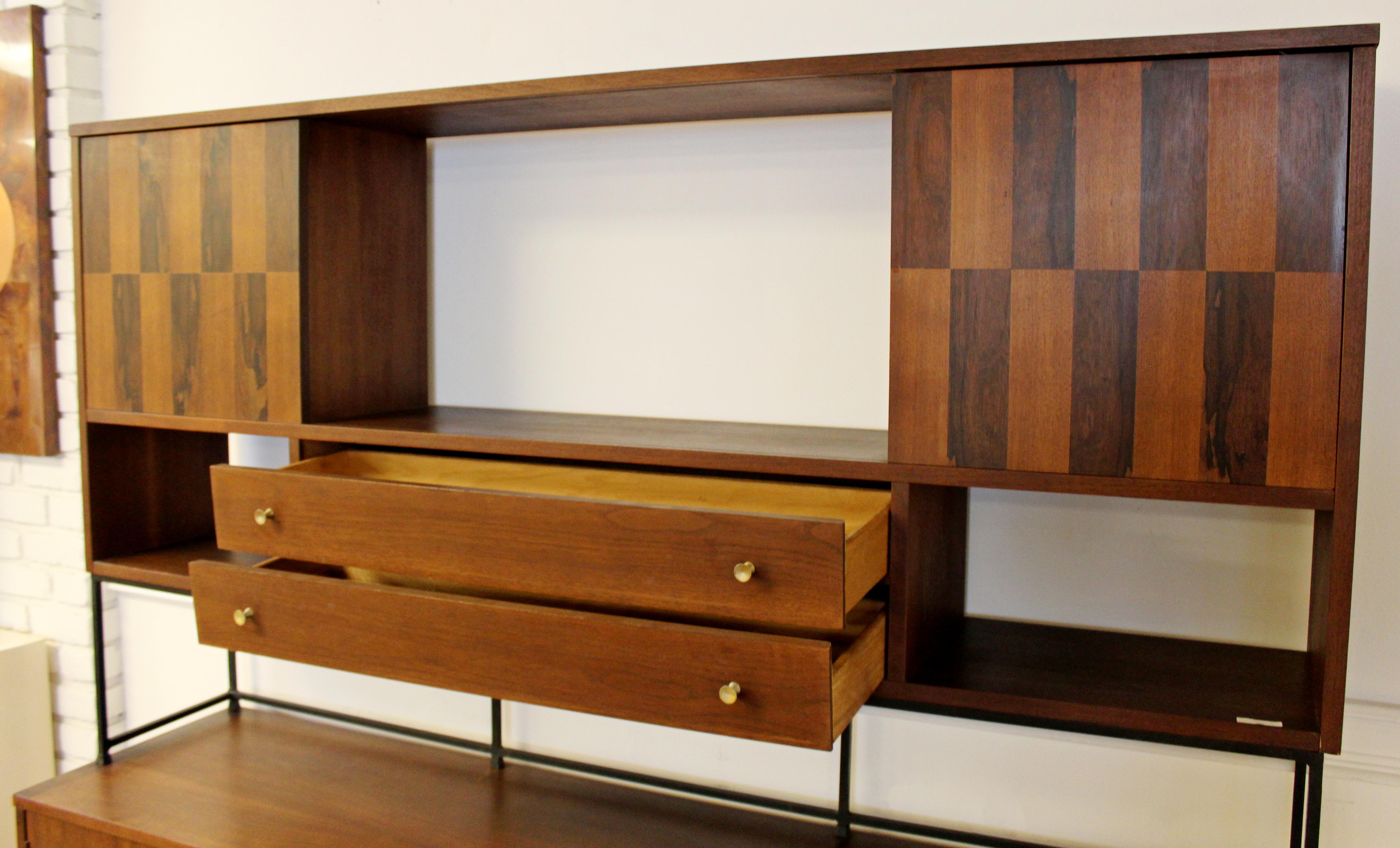 American Mid Century Modern Stanley Rosewood Walnut Credenza & Hutch 1960s McCobb Style