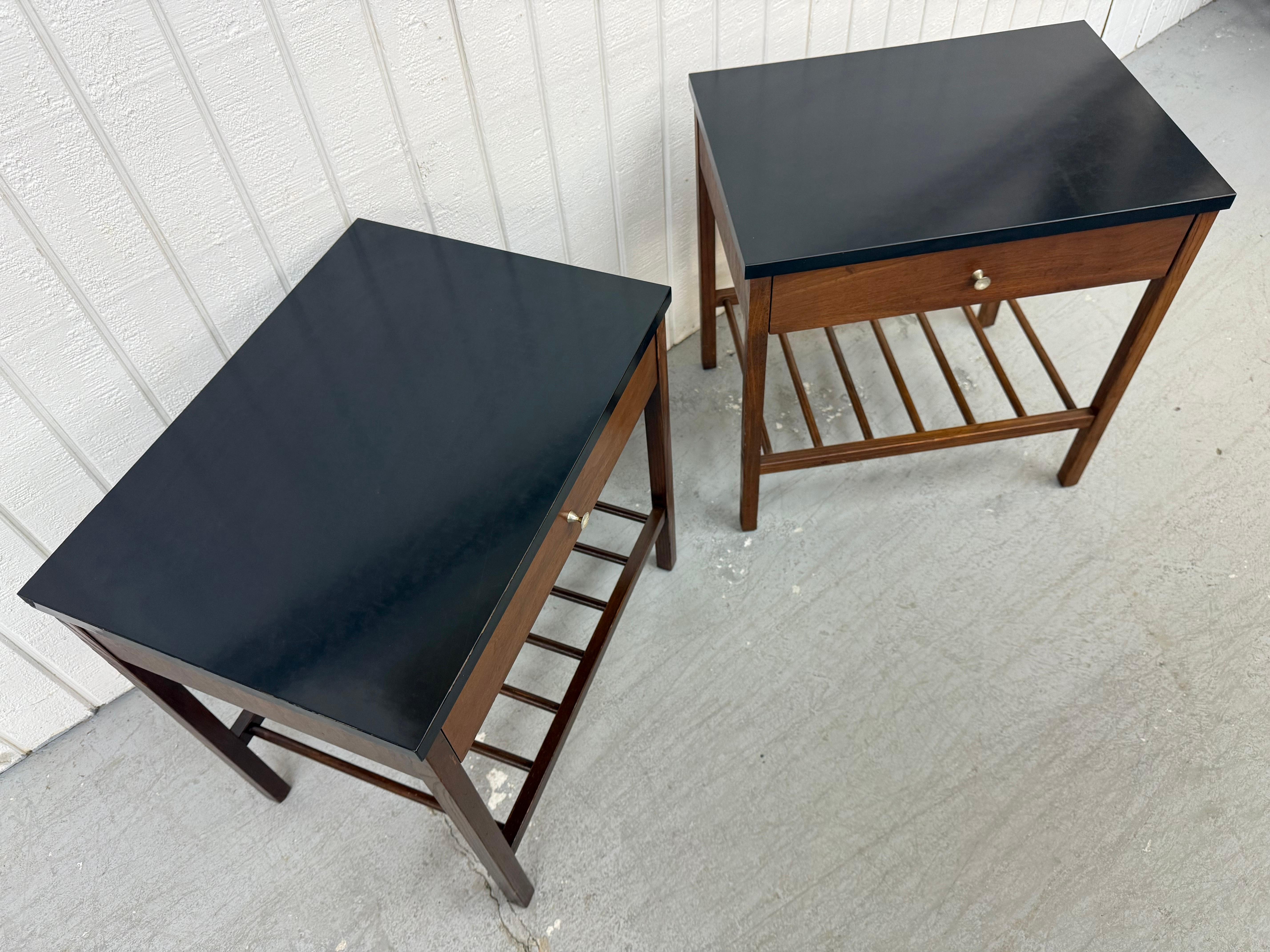 Mid-Century Modern Stanley Walnut Nightstands - Set of 2 In Good Condition For Sale In Clarksboro, NJ