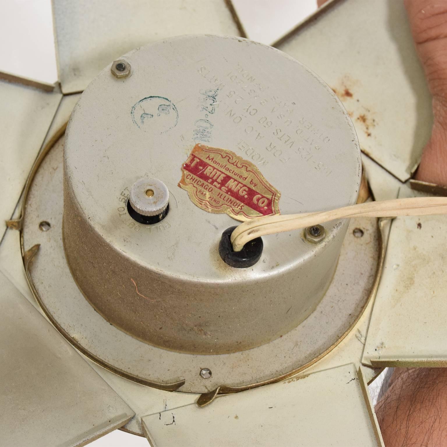 Mid-Century Modern Star Electric Clock Bilt Rite Mfg Co 1