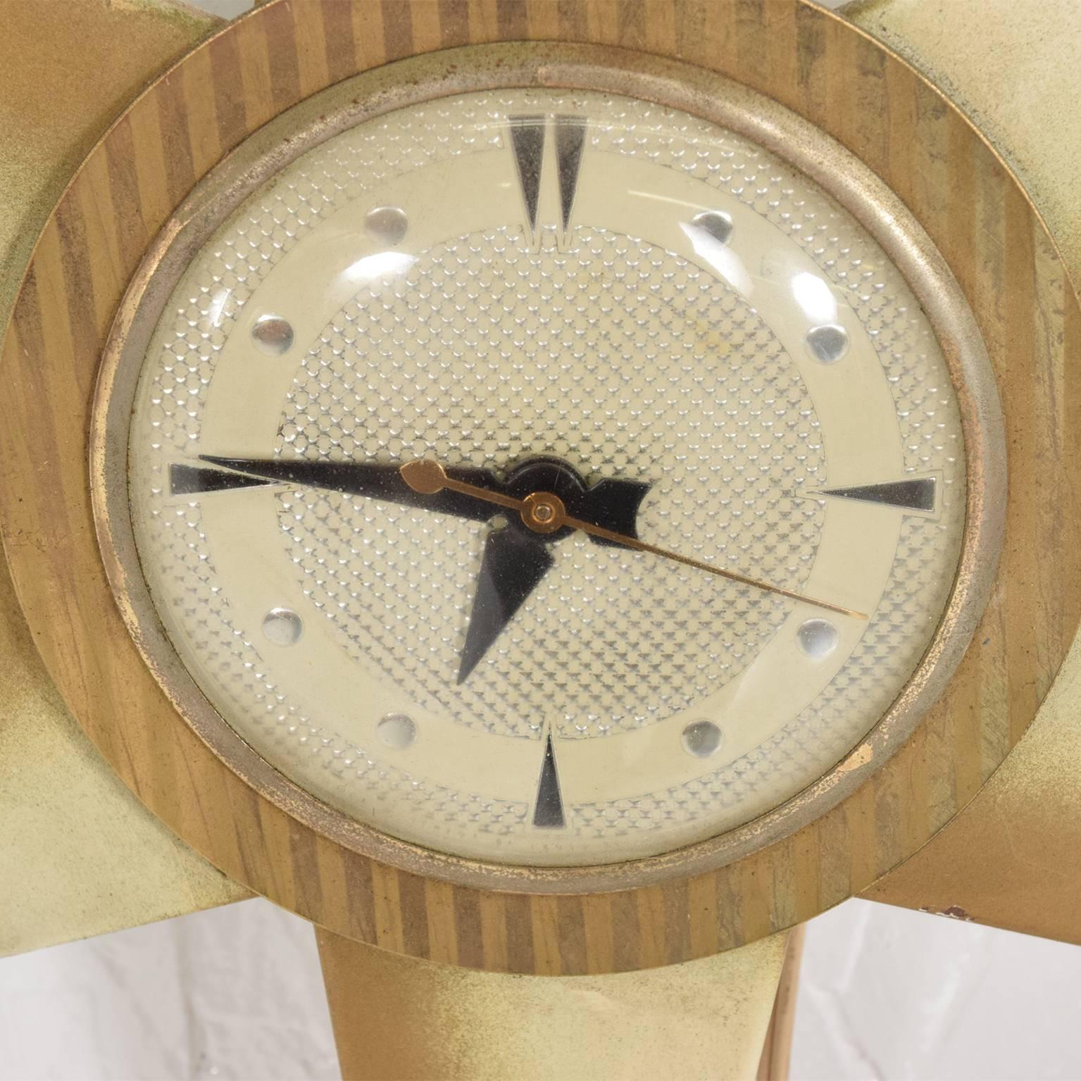 Mid-20th Century Mid-Century Modern Star Electric Clock Bilt Rite Mfg Co